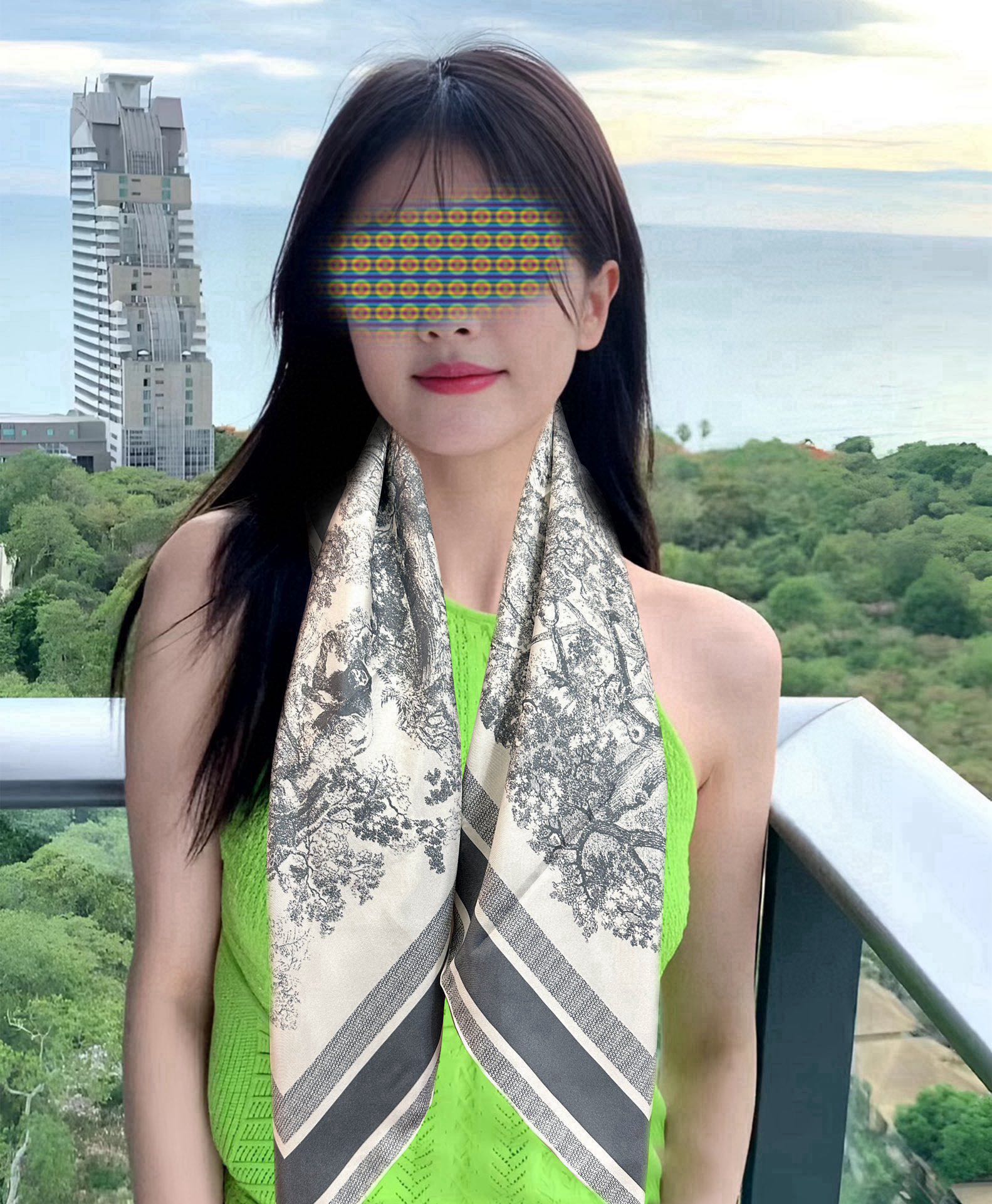 🔥Dior 印花方巾 2025【18姆米双面同色】庆祝Sauvage 茹伊印花这款方巾以经典的 Sauv