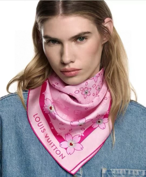 Louis Vuitton Pink Flower 90cm Silk Scarf, Elegant Neck and Head Accessory 1 Louis Vuitton Pink Flower 90cm Silk Scarf, Elegant Neck and Head Accessory