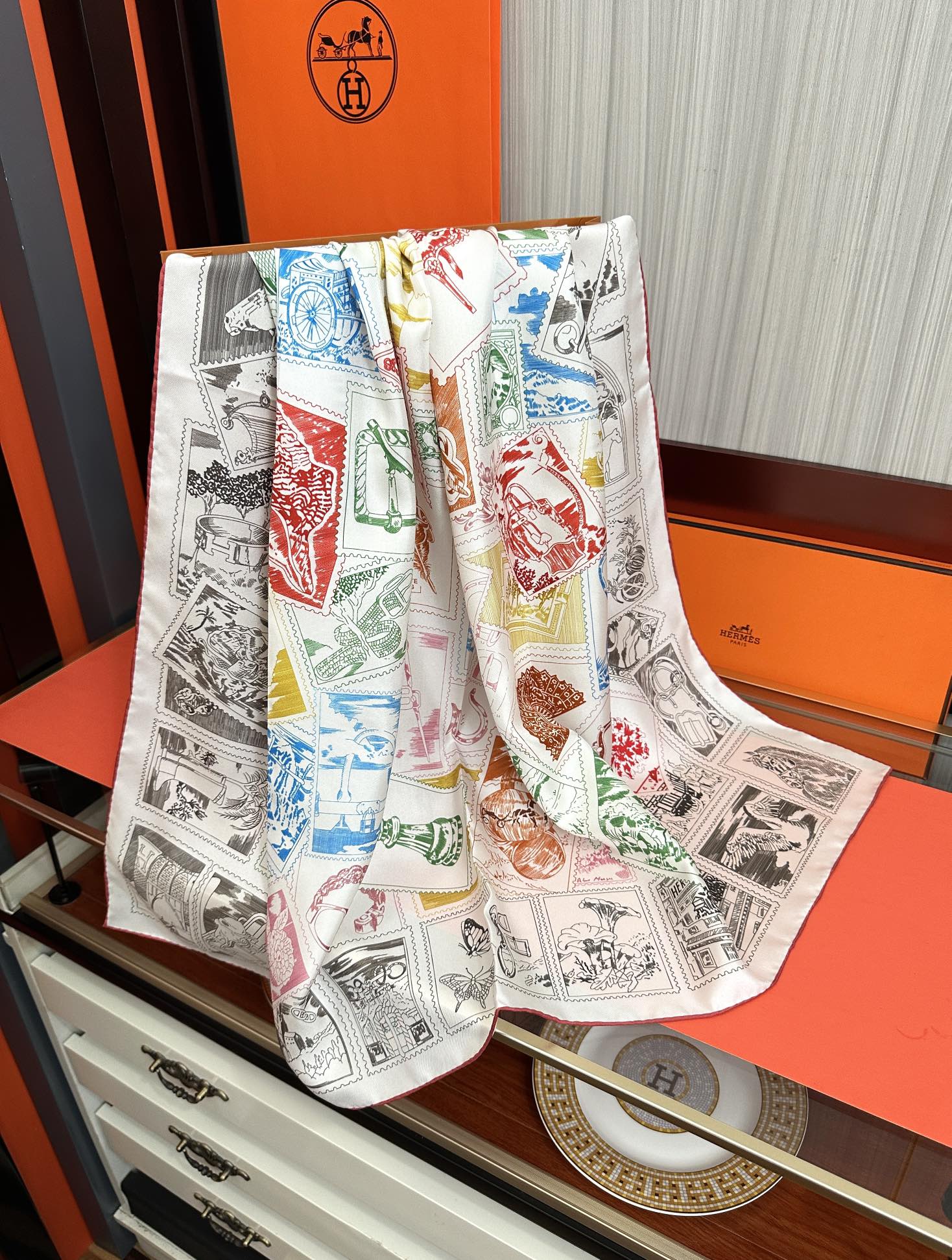 上新2025 。HERMES 重磅庆祝【福宝集邮者】90方巾嘴唇精简时髦，太美了 品质感很显好得意好搭到