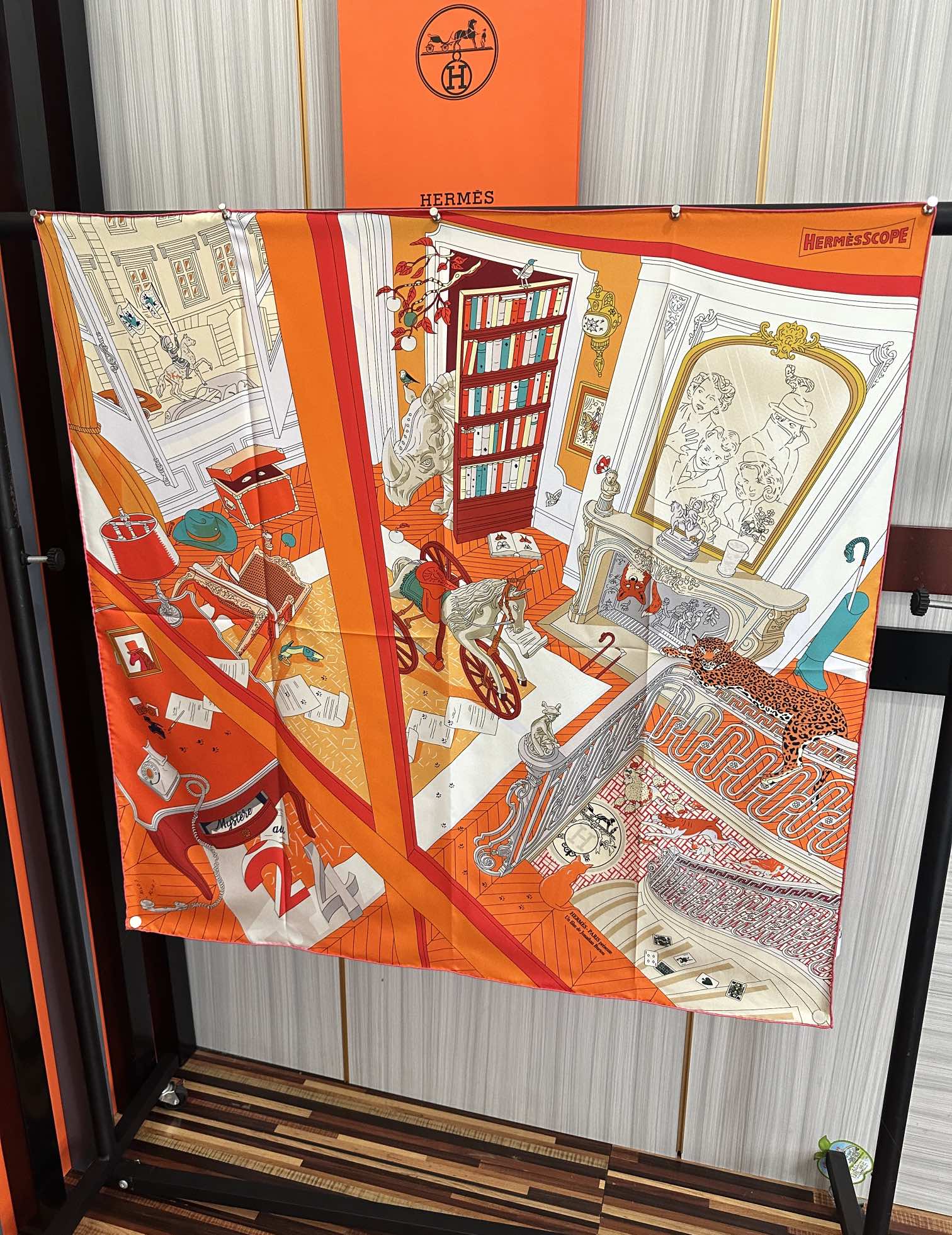 。高品质2025HERMES 【24号之谜】太阳精致卷边嘴唇太美了品质感很显好得意好搭到上瘾的丝巾色带着