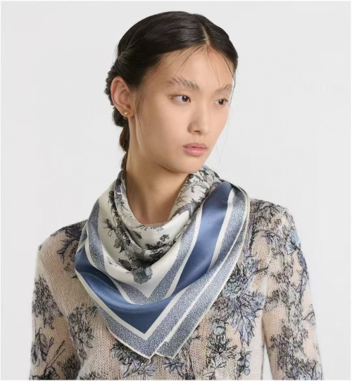 Dior Chardons Silk Square Scarf with Floral Print - 90x90 cm 1 Dior Chardons Silk Square Scarf with Floral Print - 90x90 cm