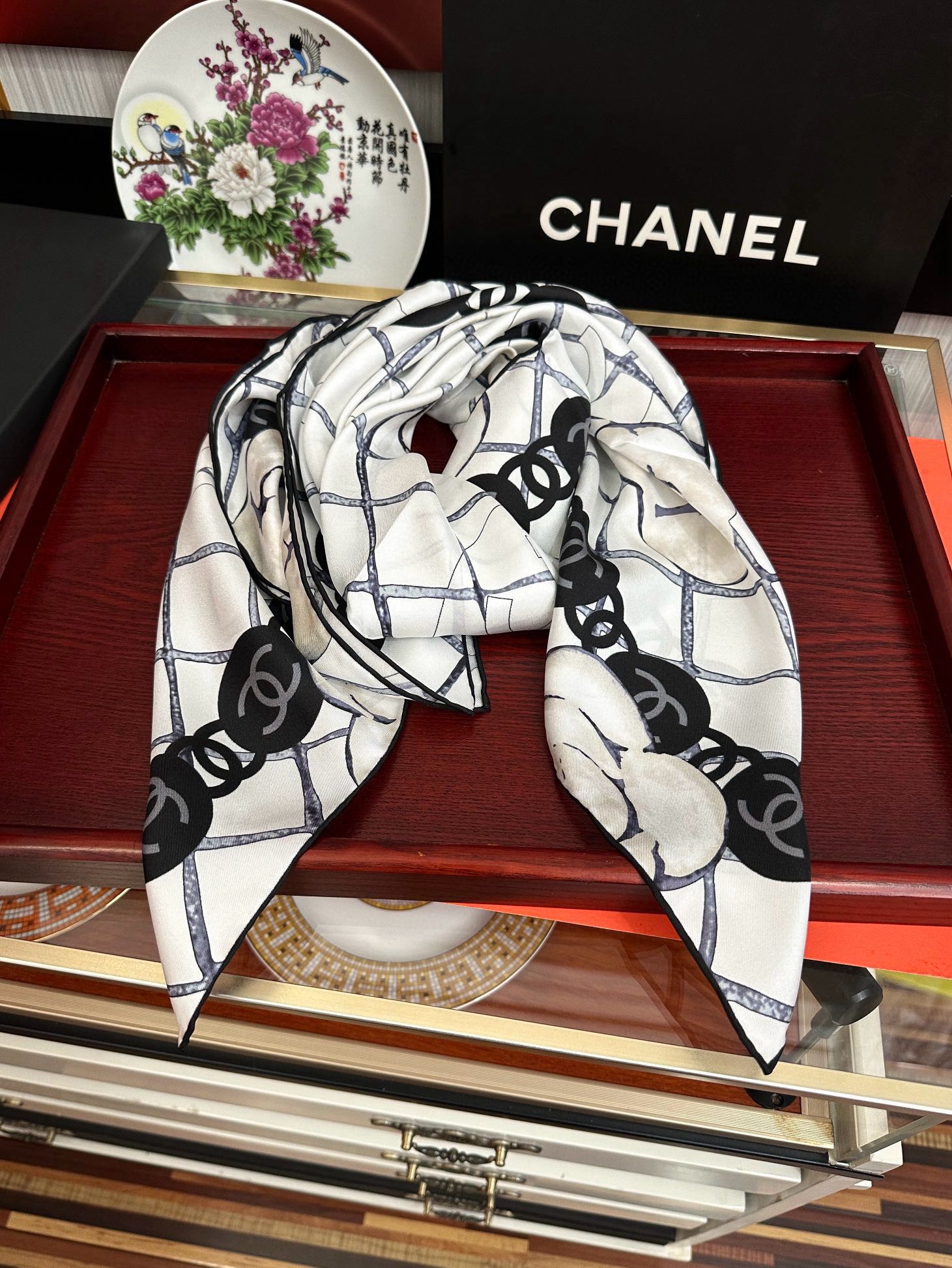 🔥2080高品质 香奈儿【山茶花系列】 精致款边 永远都是那么经典發『▪️落入安稳，经典宇宙情人』香粉欢