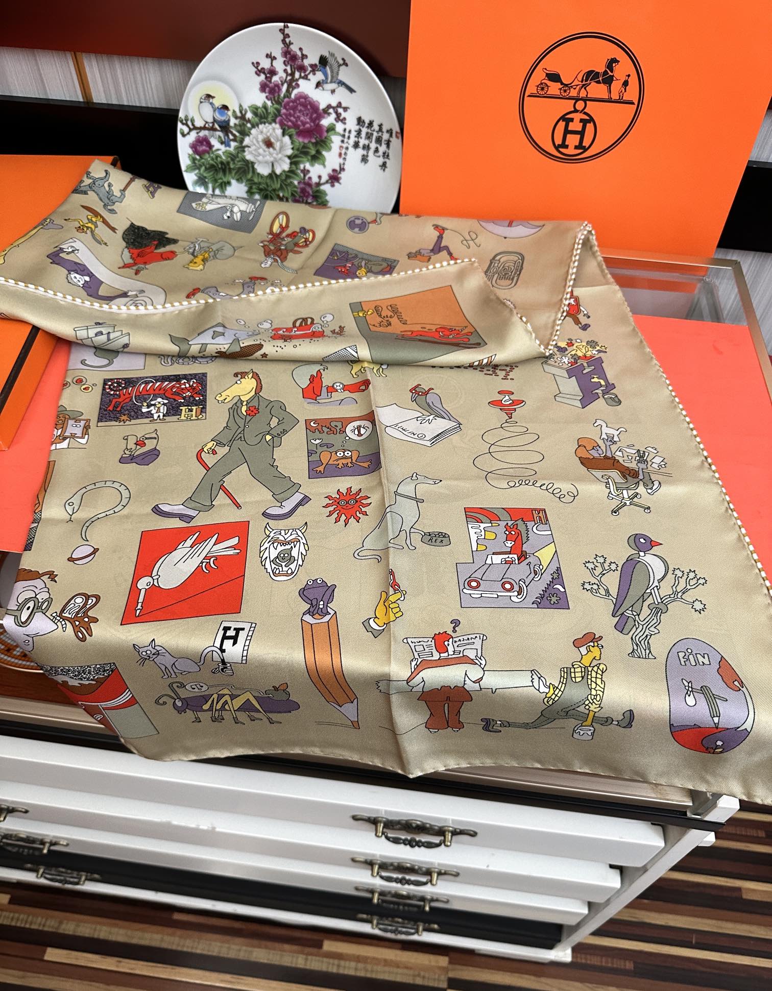 🔥高版本 爱马仕 官网同步 2025新款，精致手工卷边，买到都说好👍下手一定要快高端 大爱❤️女人尤物 