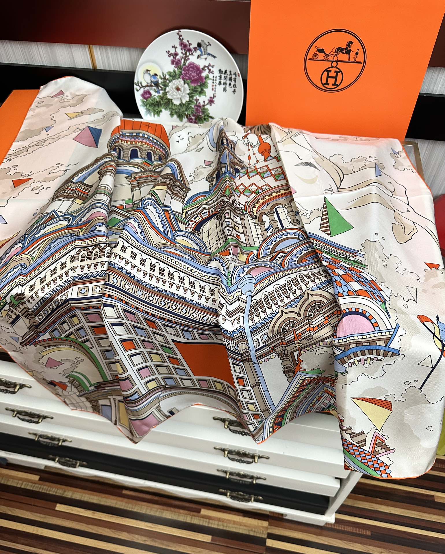 Hermes Silk Scarf 90cm - Exquisite Horse Design, Hand-Rolled Edges 6 i1751895654 5604 0