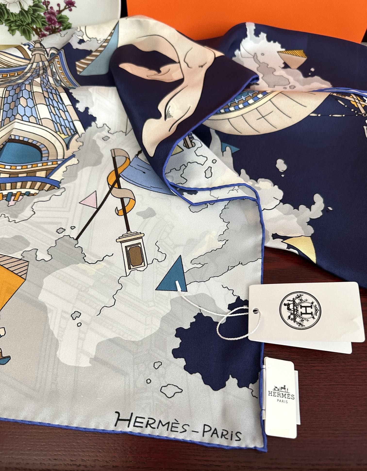 🆕高品质 爱马仕 2025新款太美了【骏马奔腾】精致手工卷边，买到都说好👍下手一定要快高端 大爱❤️女人