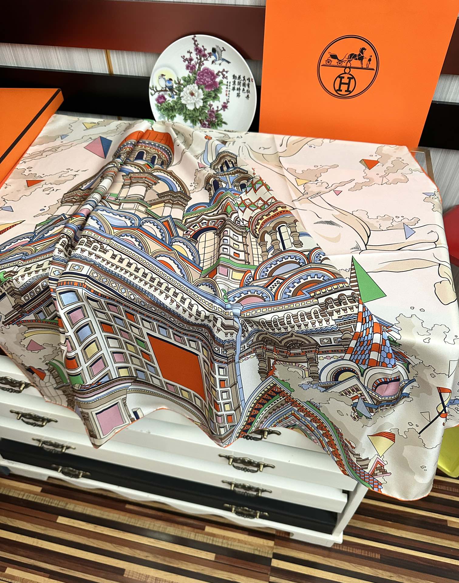 🆕高品质 爱马仕 2025新款太美了【骏马奔腾】精致手工卷边，买到都说好👍下手一定要快高端 大爱❤️女人