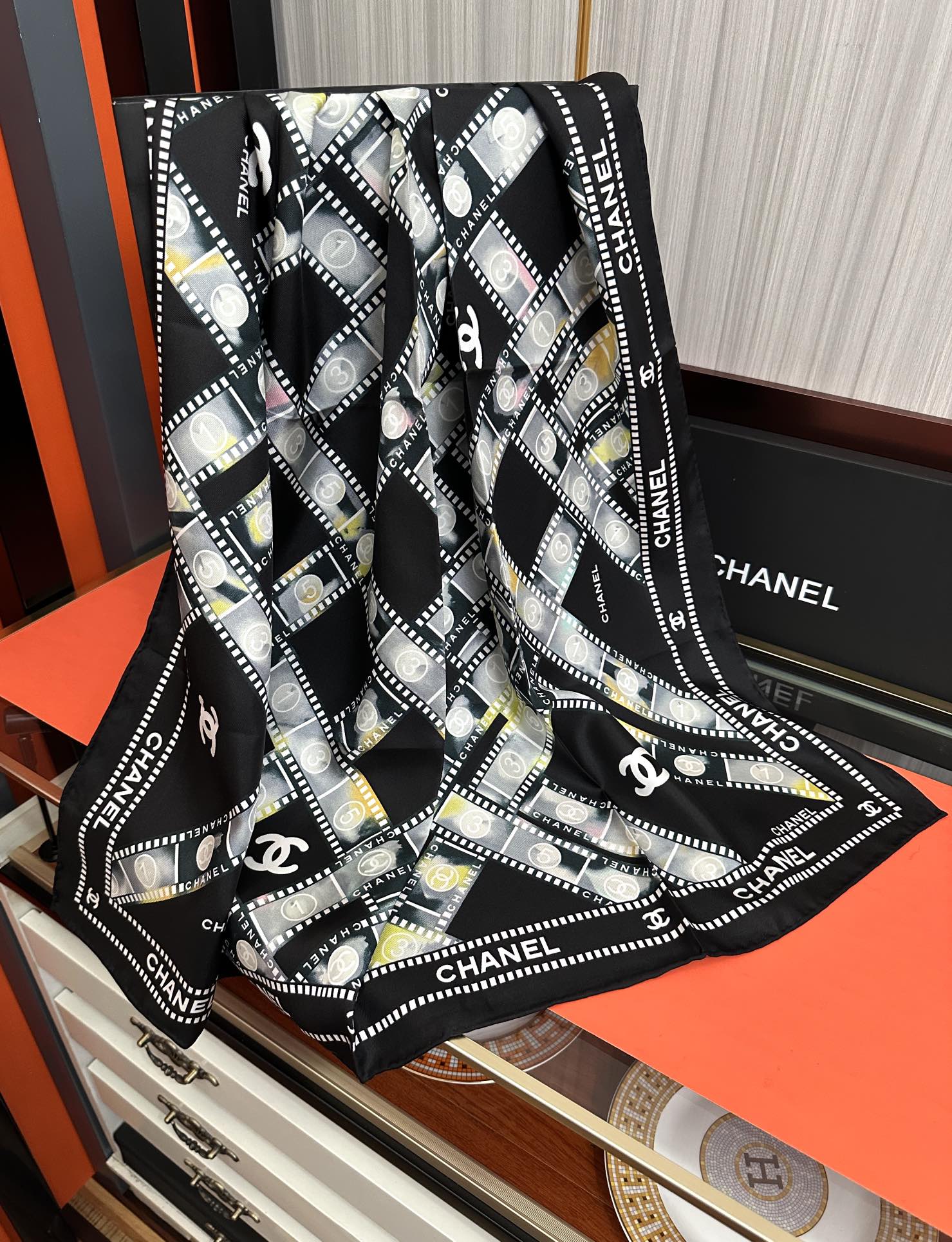  。𝐂𝐡𝐚𝐧𝐞𝐥 高品质【双面同色 电影胶卷🎞️】18姆米 原单品质庆祝今年第一款一眼心动的系列玫瑰突破