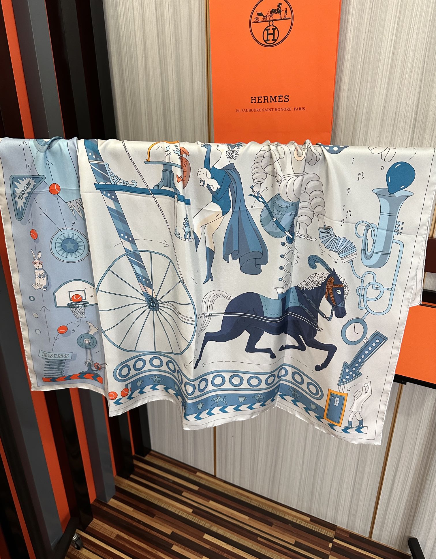  。H家2025新款【爱马系列】手工卷边，买到都说好👍下手一定要快高端 大爱❤️女人尤物 货极少 四季都