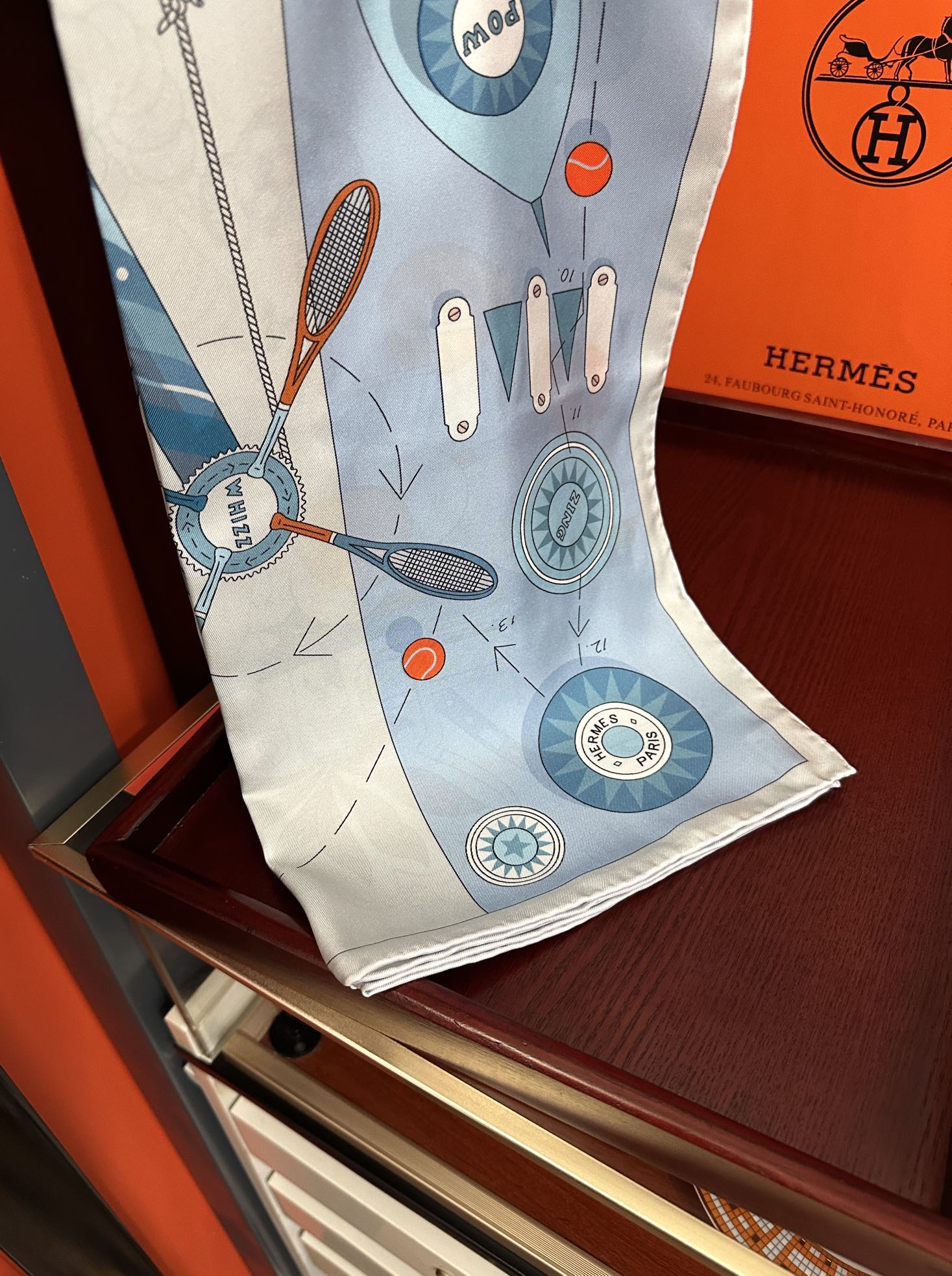  。H家2025新款【爱马系列】手工卷边，买到都说好👍下手一定要快高端 大爱❤️女人尤物 货极少 四季都