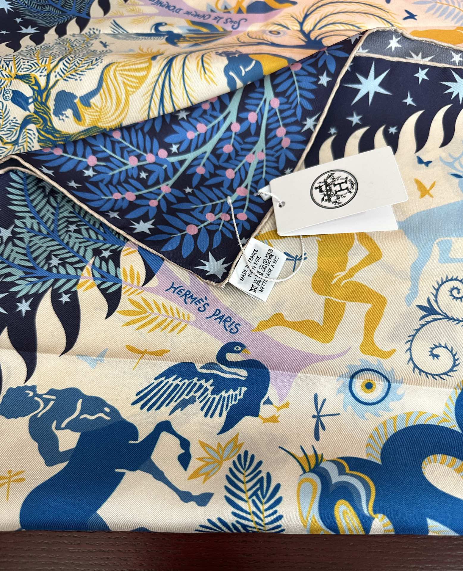 🆕高品质。H家2025新款【大自然动物图】大爱❤️女人尤物 货极少 四季都可以用‼️真心美的让人非常非常