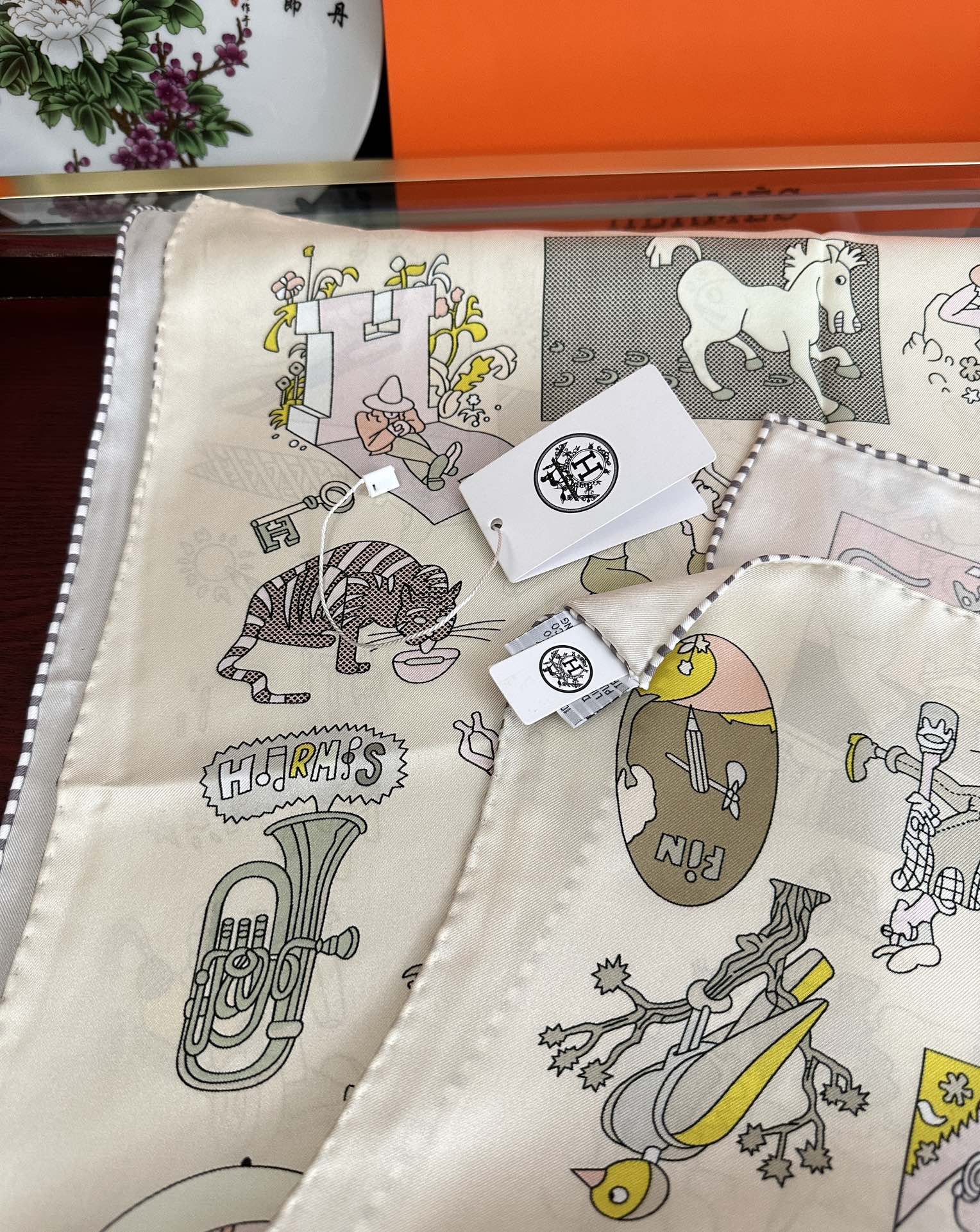 🆕高版本 爱马仕 官网同步 2025新款，精致手工卷边，买到都说好👍下手一定要快高端 大爱❤️女人尤物 