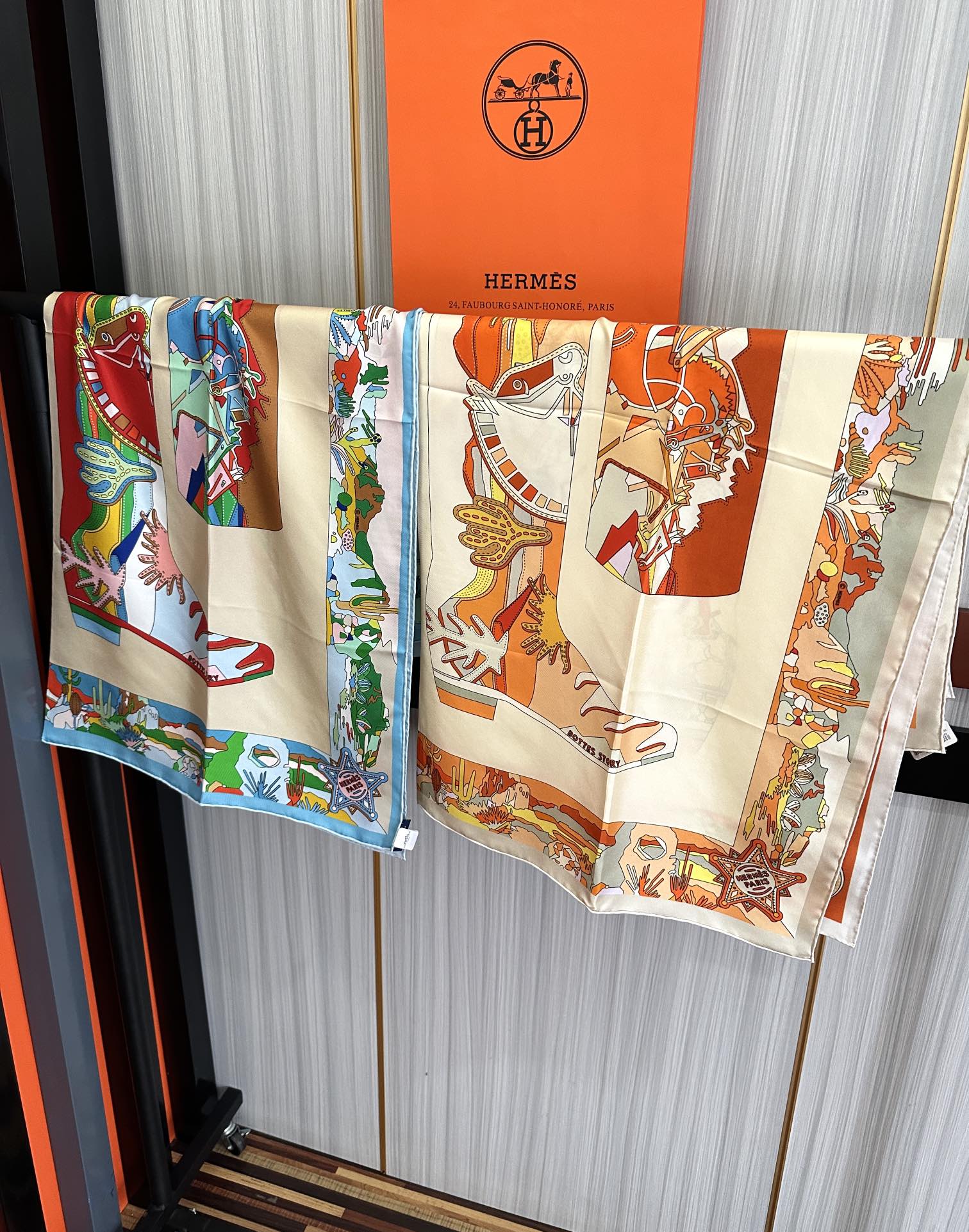 高版本2025 。HERMES 重磅庆祝女士小姐姐们必备款方巾嘴唇精简时髦，太美了發品质感很显好得意好搭