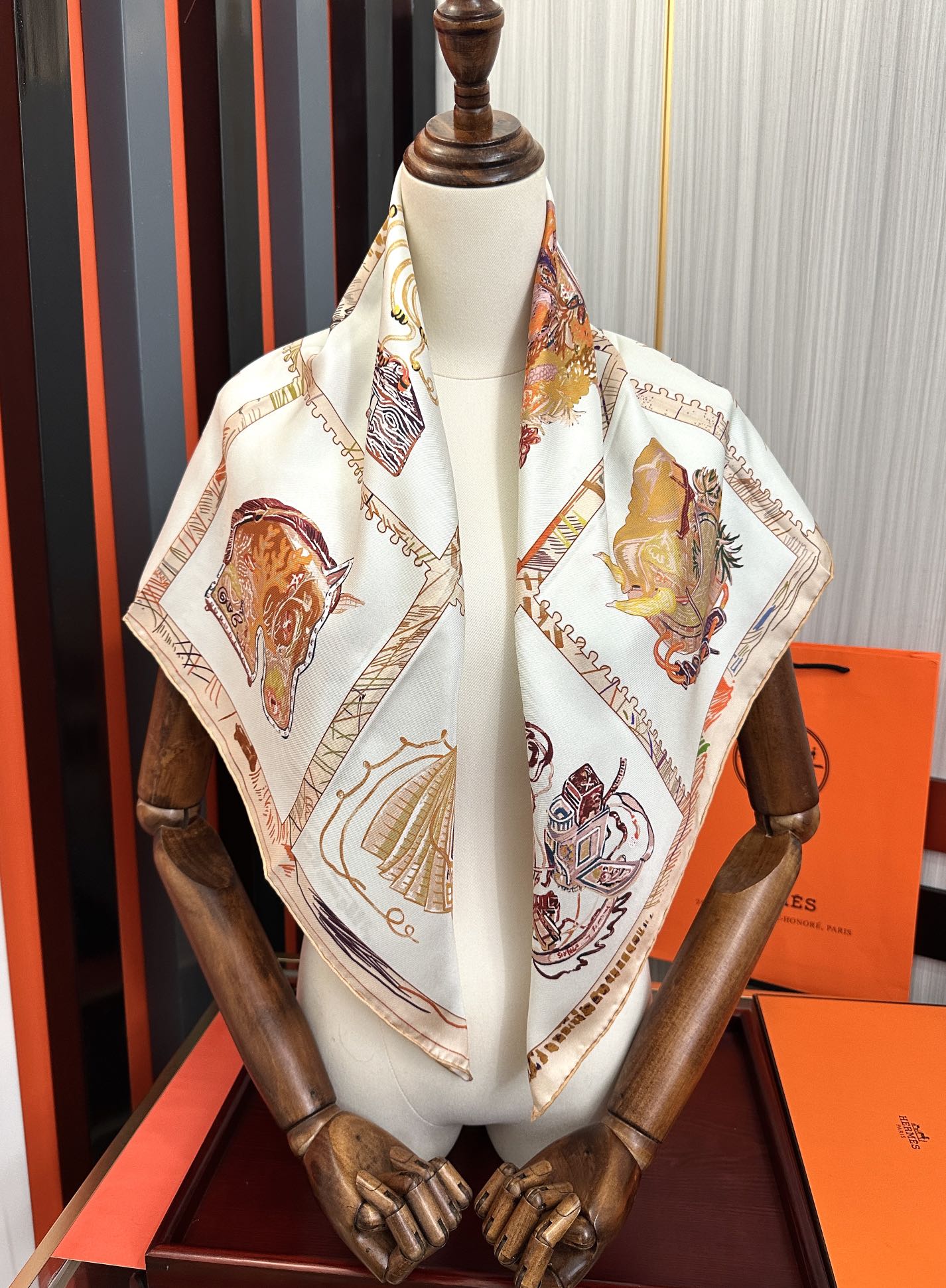 。  25新款【骏马系列】买到都说好👍下手一定要快高端 大爱❤️女人尤物 货极少 四季都可以用‼️真心美