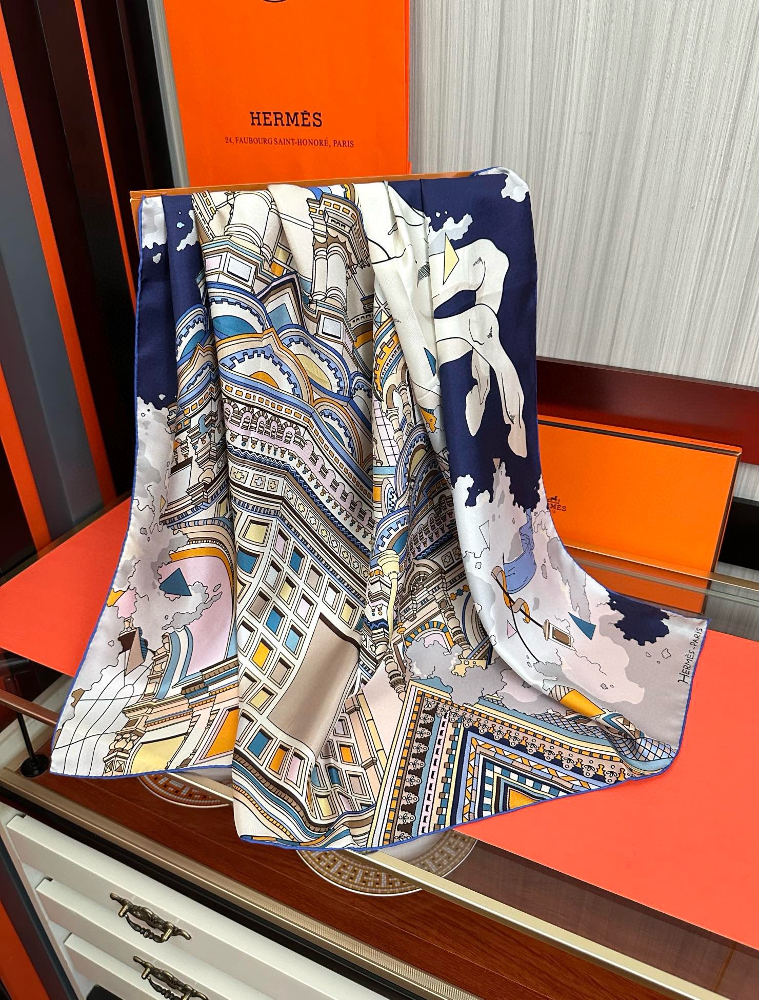 🆕高品质 爱马仕 2025新款太美了【骏马奔腾】精致手工卷边，买到都说好👍下手一定要快高端 大爱❤️女人