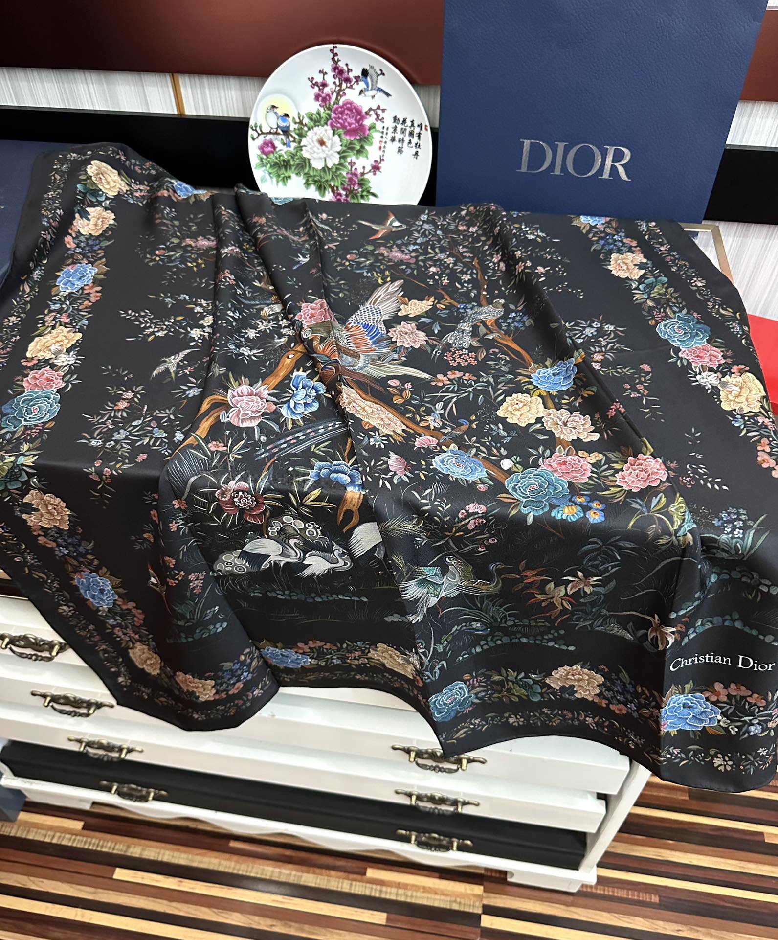  。上新 迪家2025最新款，重磅推荐 👍下手一定要快【高端 大爱❤️女人尤物 货极少 四季都可以用‼️