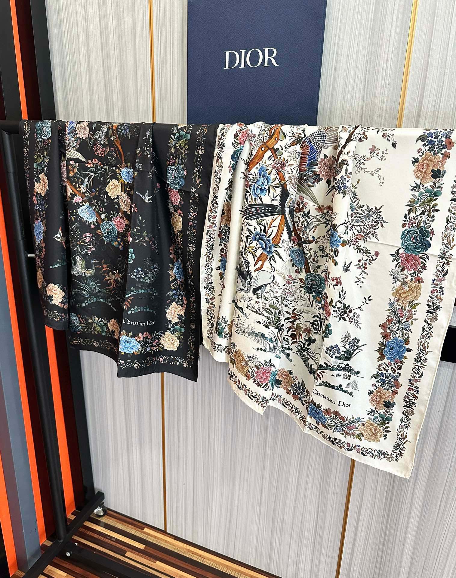  。上新 迪家2025最新款，重磅推荐 👍下手一定要快【高端 大爱❤️女人尤物 货极少 四季都可以用‼️