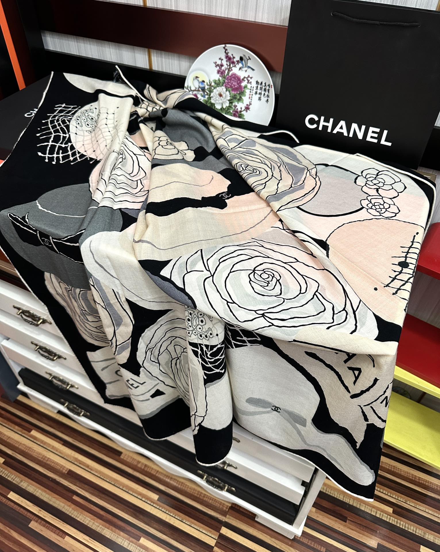 ❤️香奈儿 【双面同色】2025太美了發经典茶花帽子🎩设计优雅风礼物~气质到骨子里色香奶奶新一季的面料超