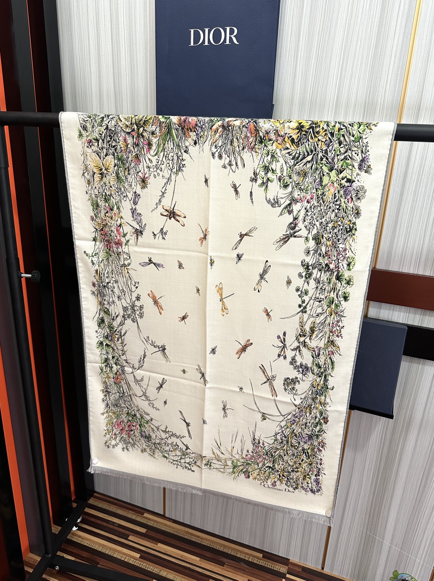 上新❤️迪奥。【双面同色】太美了吃瓜下手一定要快嘴唇四季都可以用勾引真心美的让人非常非上身效果简直美翻了