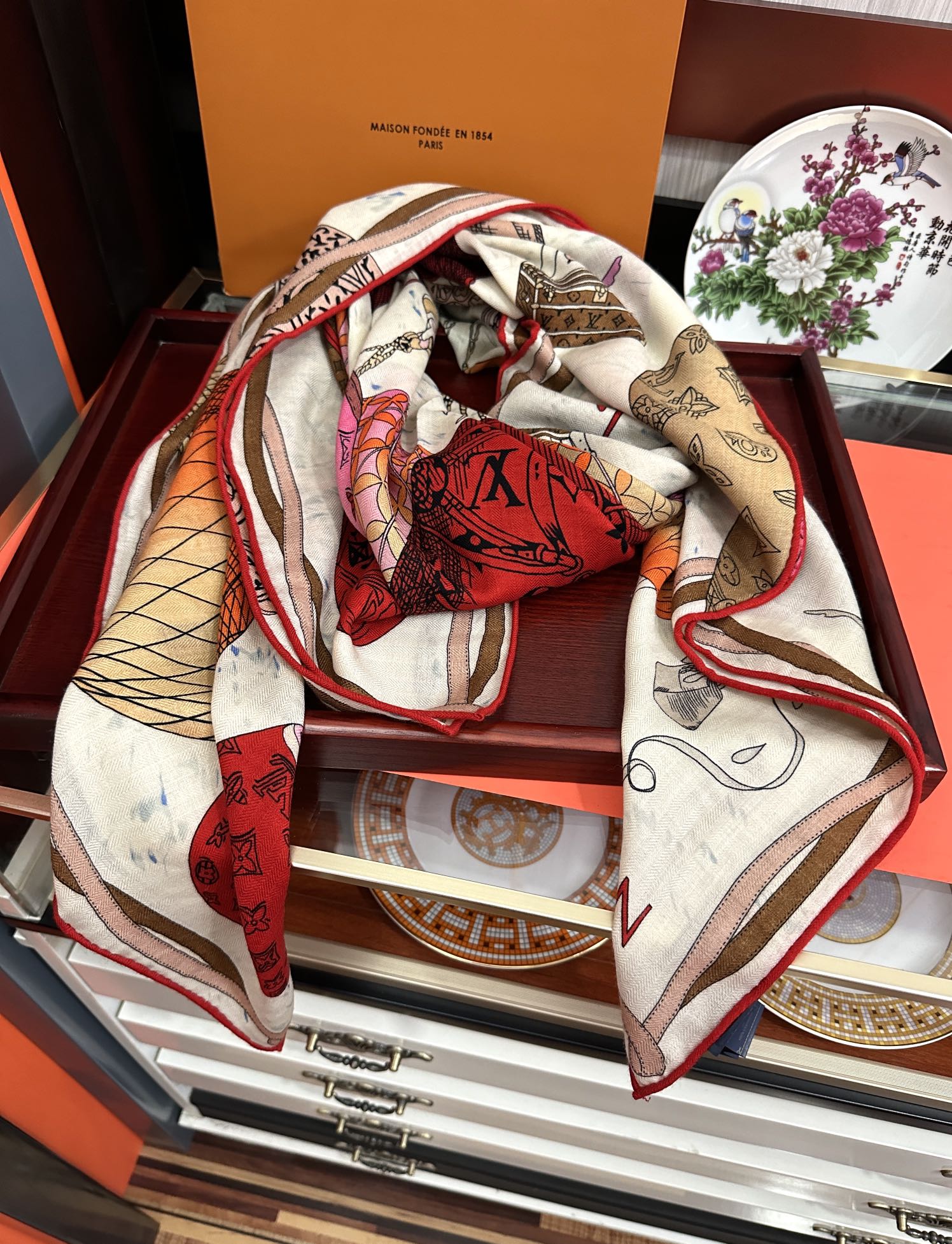 上新❤️LV  2025【双面同色热气球🎈】经典优雅礼物~气质到骨子里色新一季的面料超高级，真心超级柔软