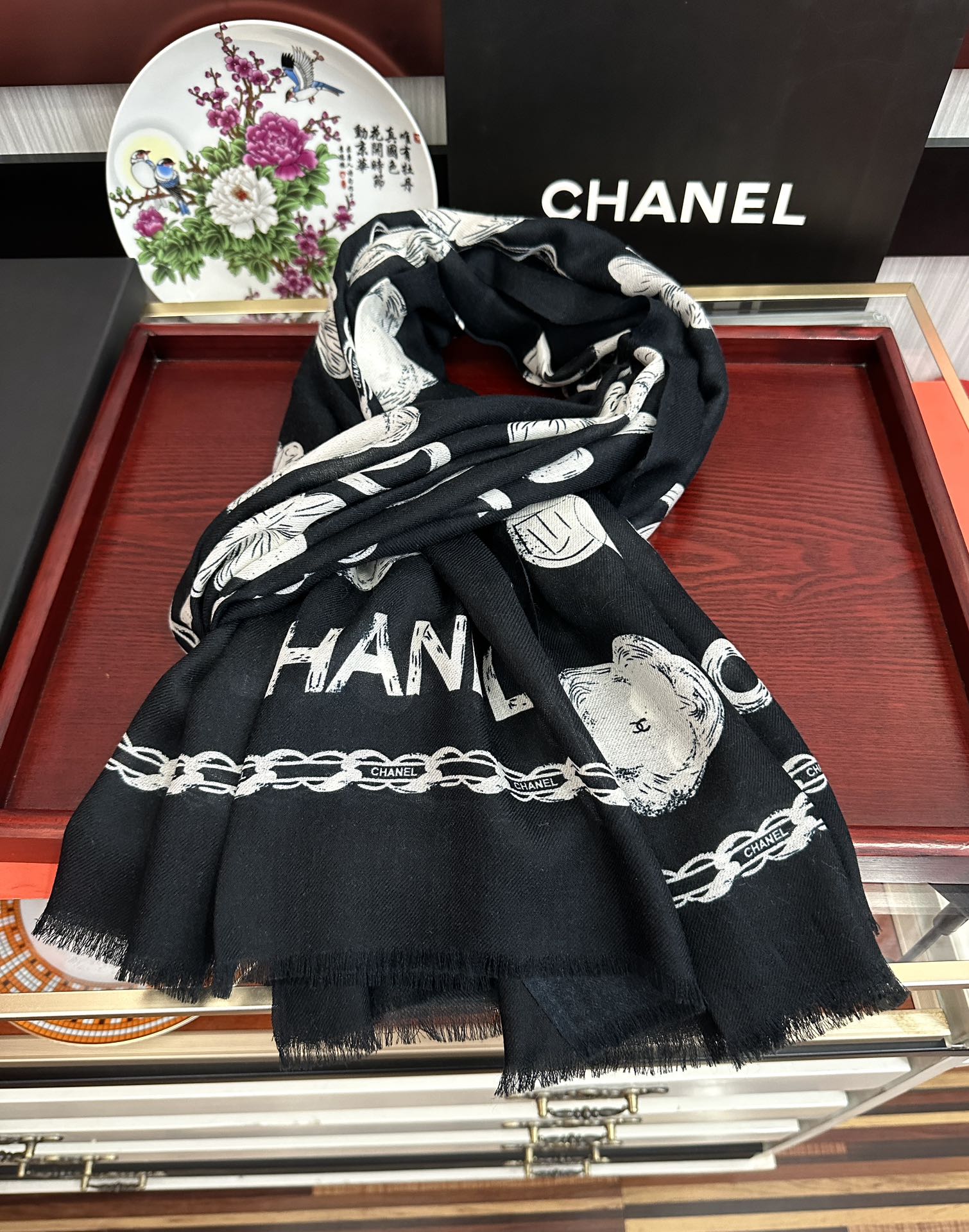 ❤️香奈儿 2025经典茶花优雅Coco风礼物~气质到骨子里色香奶奶新一季的面料超高级，真心超级柔软，丝