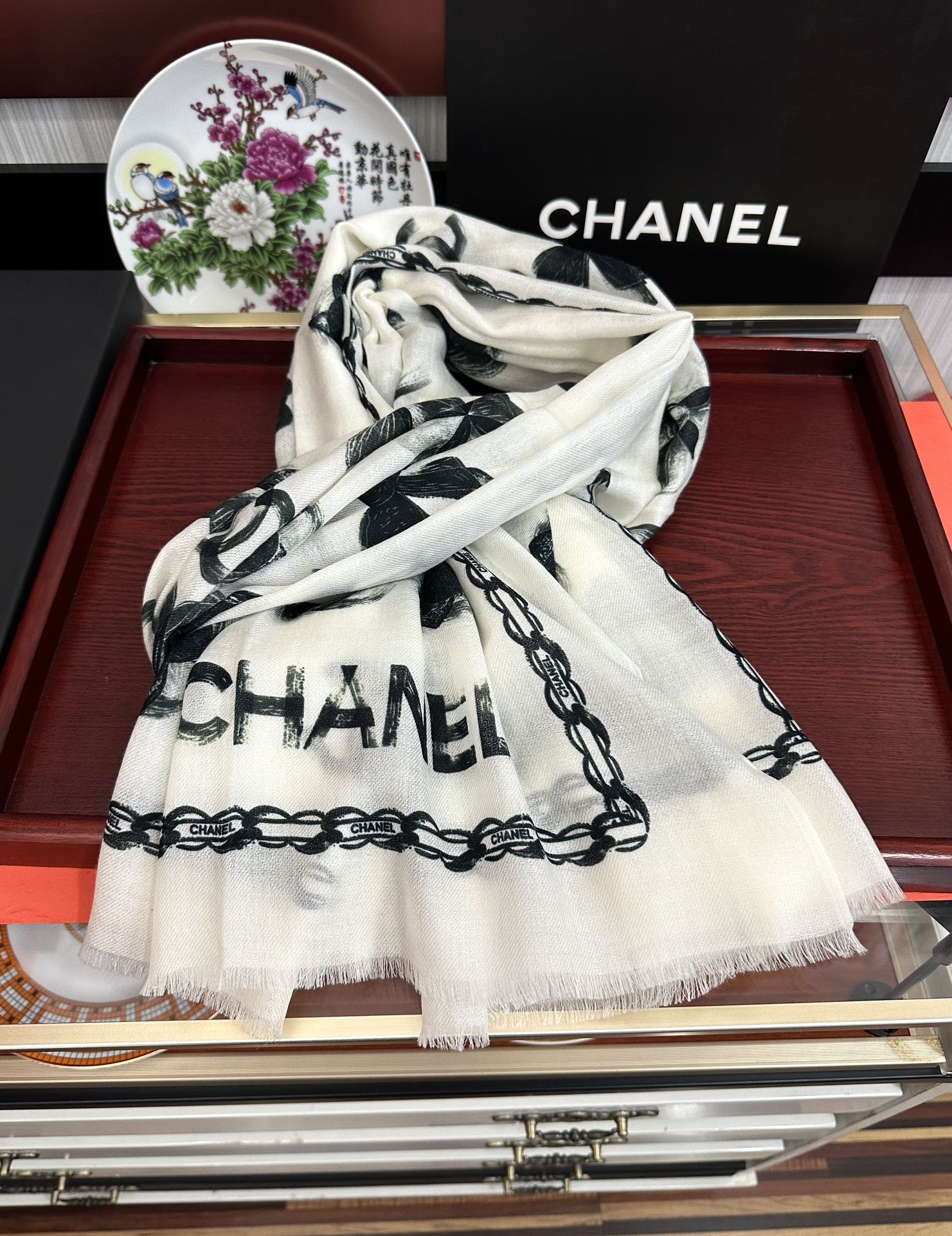 ❤️香奈儿 2025经典茶花优雅Coco风礼物~气质到骨子里色香奶奶新一季的面料超高级，真心超级柔软，丝