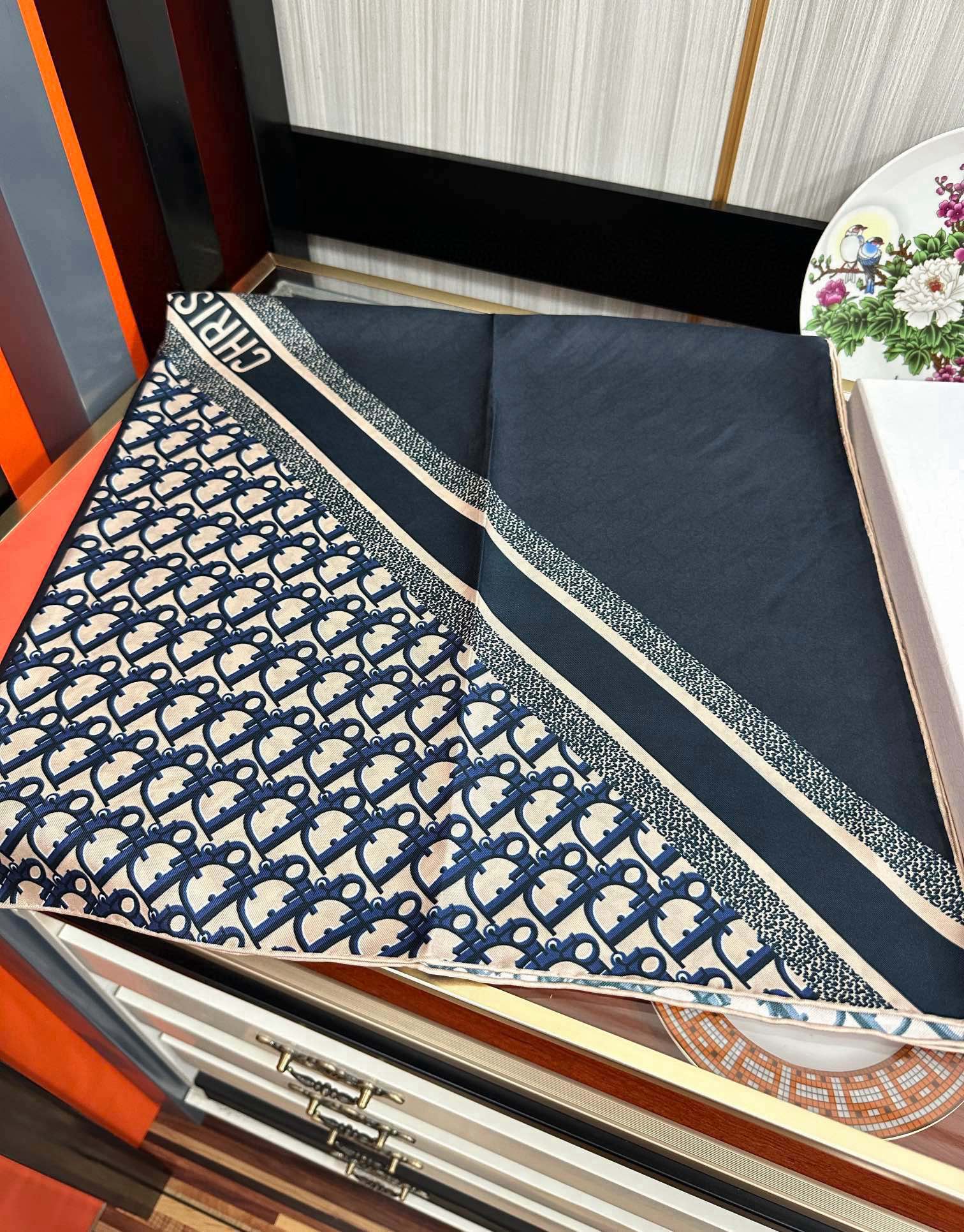 。 迪澳2025【D字印花字母】春夏季新款，太美了玫瑰买到都说好👍下手一定要快高端 大爱❤️女人尤物 货