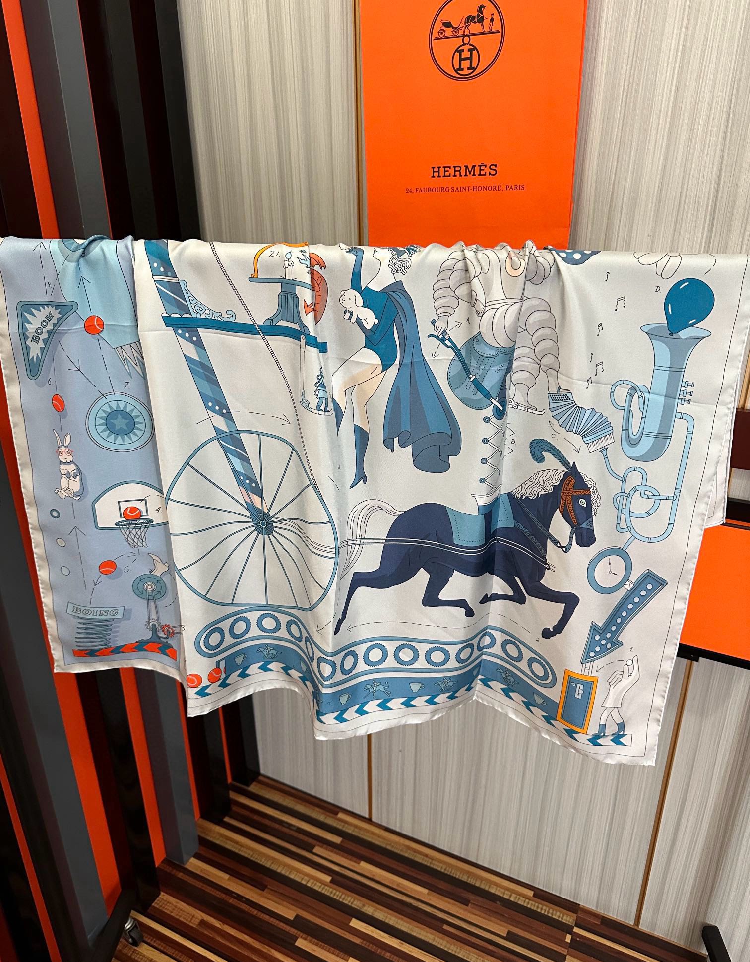  。H家2025新款【爱马系列】手工卷边，买到都说好👍下手一定要快高端 大爱❤️女人尤物 货极少 四季都