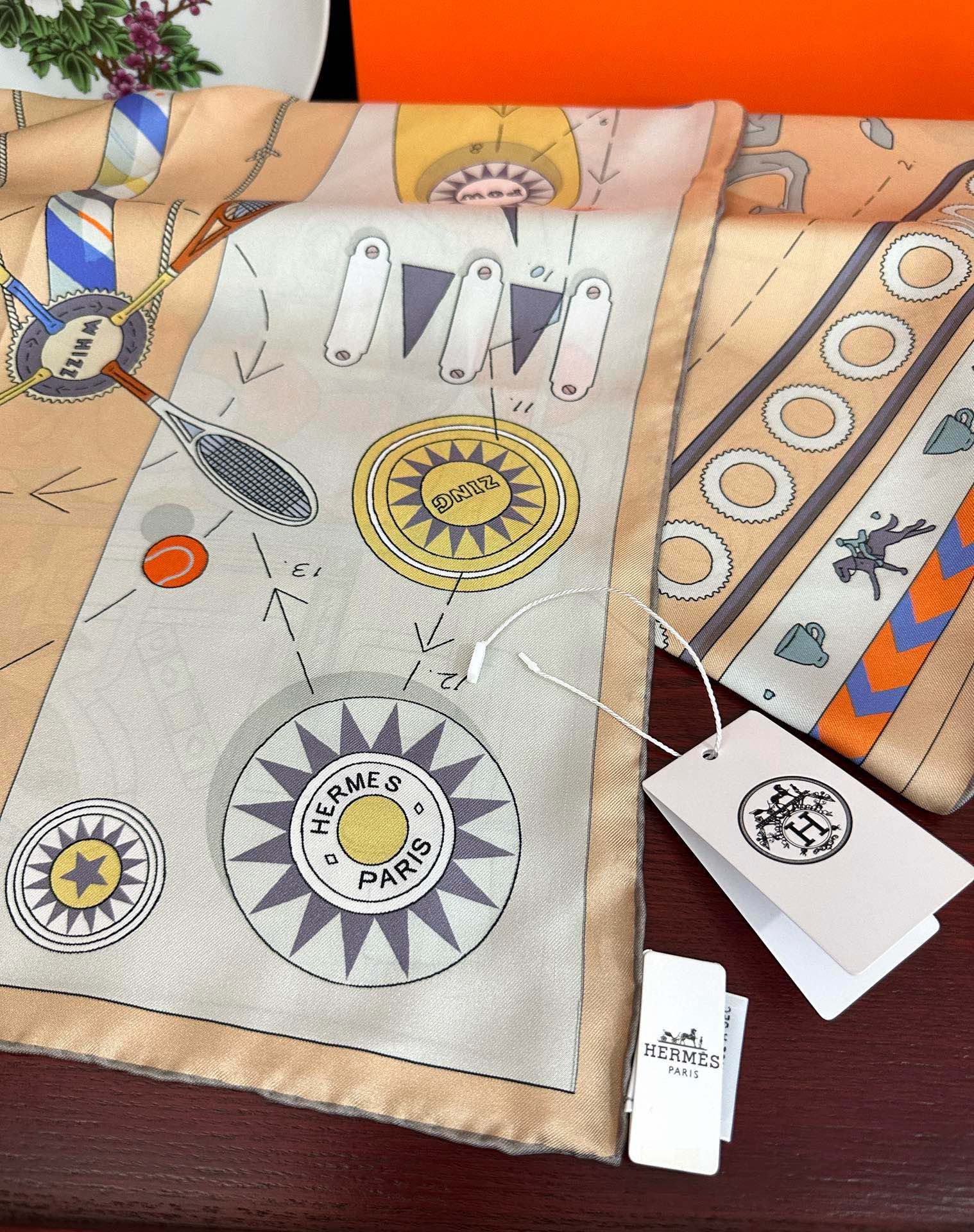  。H家2025新款【爱马系列】手工卷边，买到都说好👍下手一定要快高端 大爱❤️女人尤物 货极少 四季都