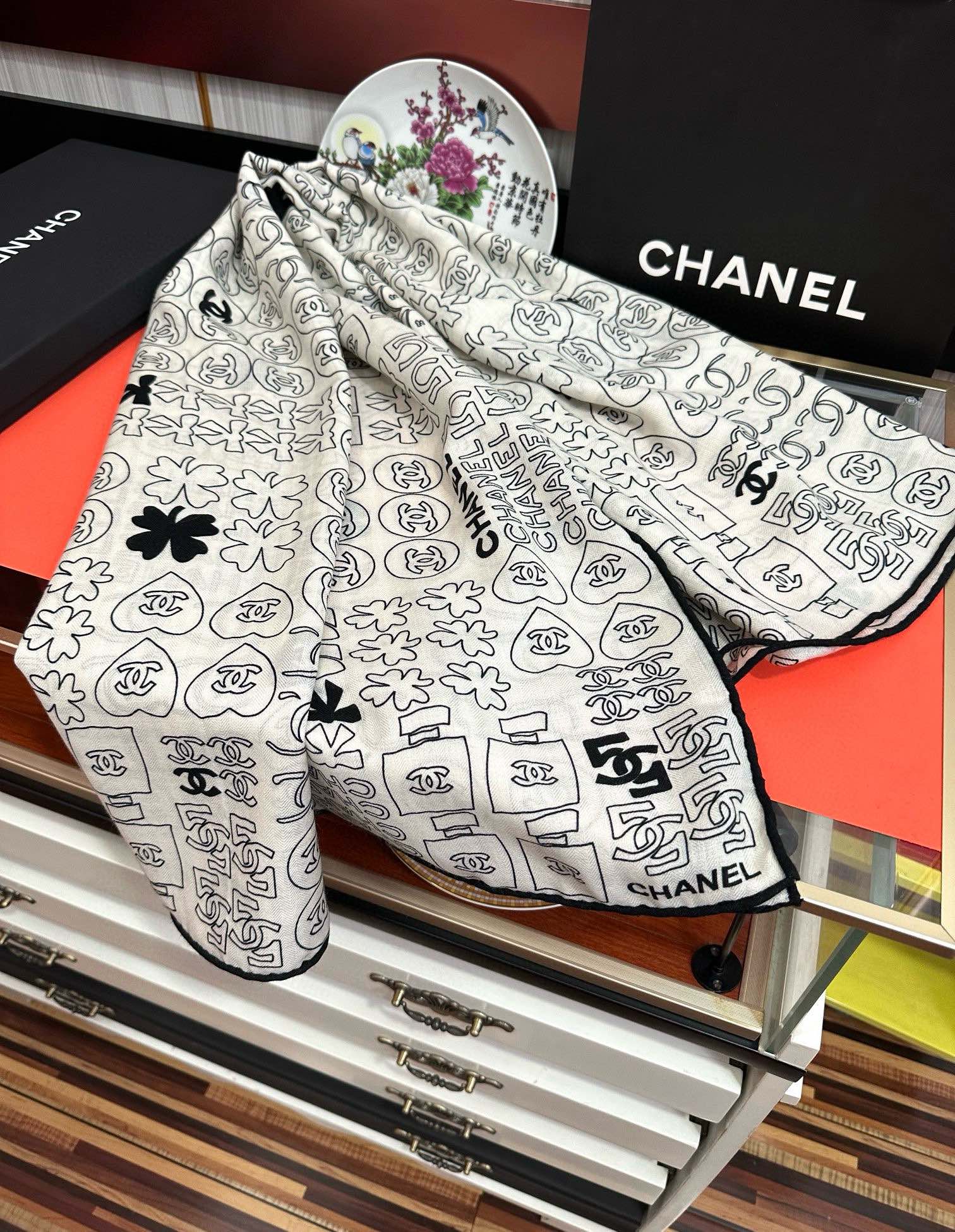  上新❤️香奈儿2025 【双面同色】经典茶花优雅Coco风礼物~气质到骨子里色香奶奶新一季的面料超高级