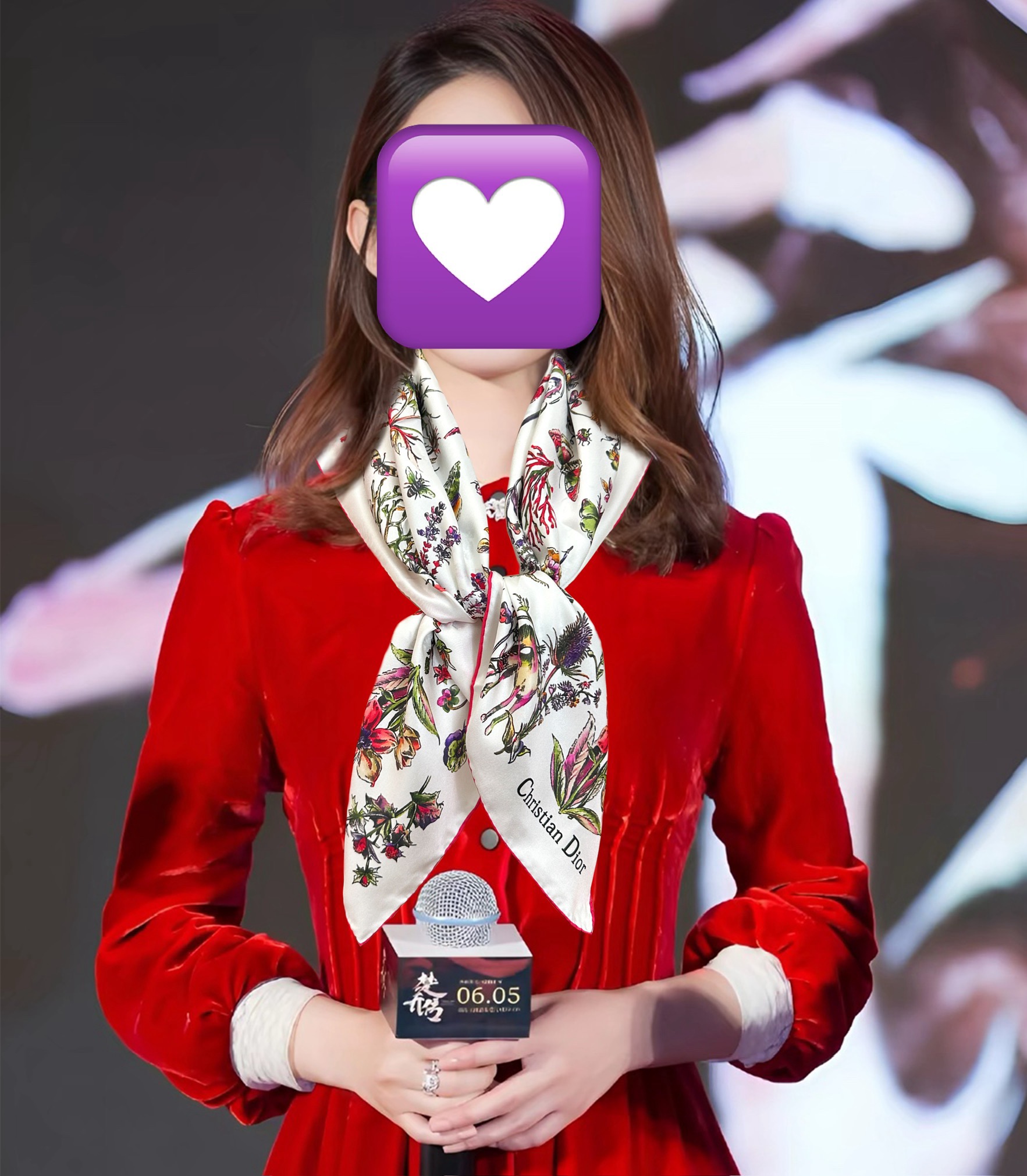 。上新Dior 最新款官网同步Camo PaPillon 图案印花庆祝以优雅而诗意的设计全新演绎蝴蝶主题