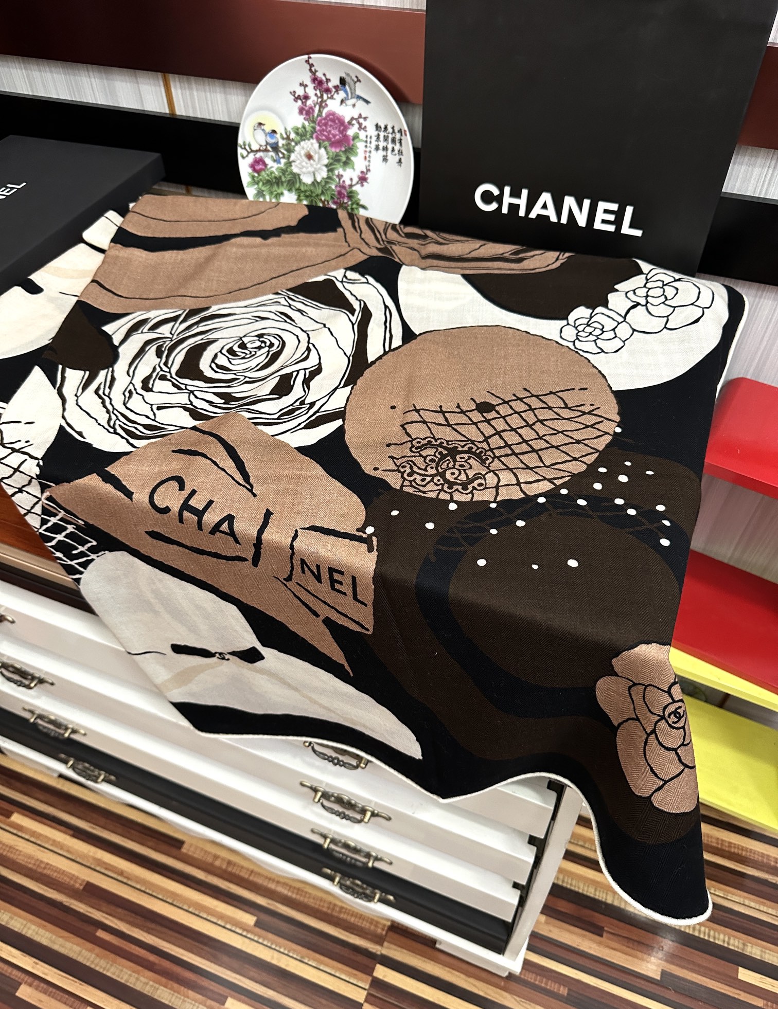 ❤️香奈儿 【双面同色】2025太美了發经典茶花帽子🎩设计优雅风礼物~气质到骨子里色香奶奶新一季的面料超