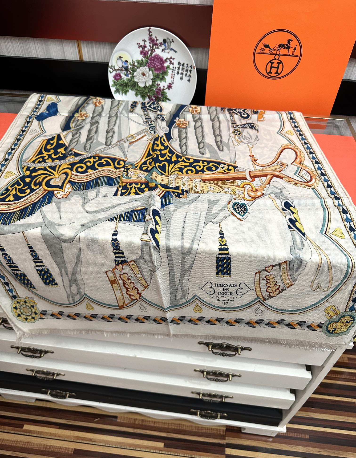 上新 2025 爱马仕。【双面同色骏马奔腾】太美了吃瓜下手一定要快嘴唇四季都可以用勾引真心美的让人非常非