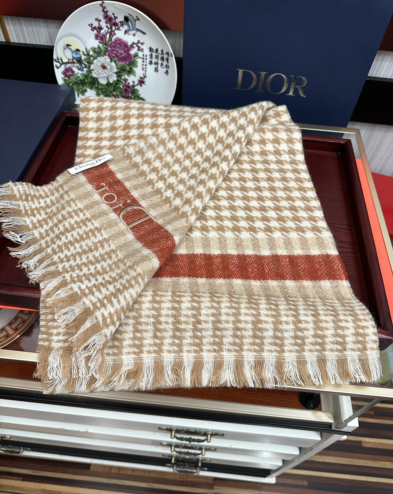 Dior 太美了2025 迪家采用内蒙古羊绒 最新款男女通用 重磅推荐 的格子 永不过时 非常保暖柔软亲肤