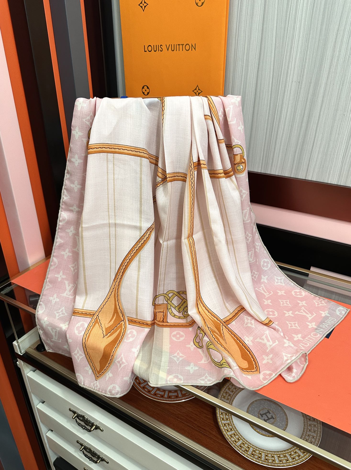 新款❤️LV 2025【双面同色】经典优雅[礼物]~气质到骨子里[色]新一季的面料超高级，真心超级柔软，
