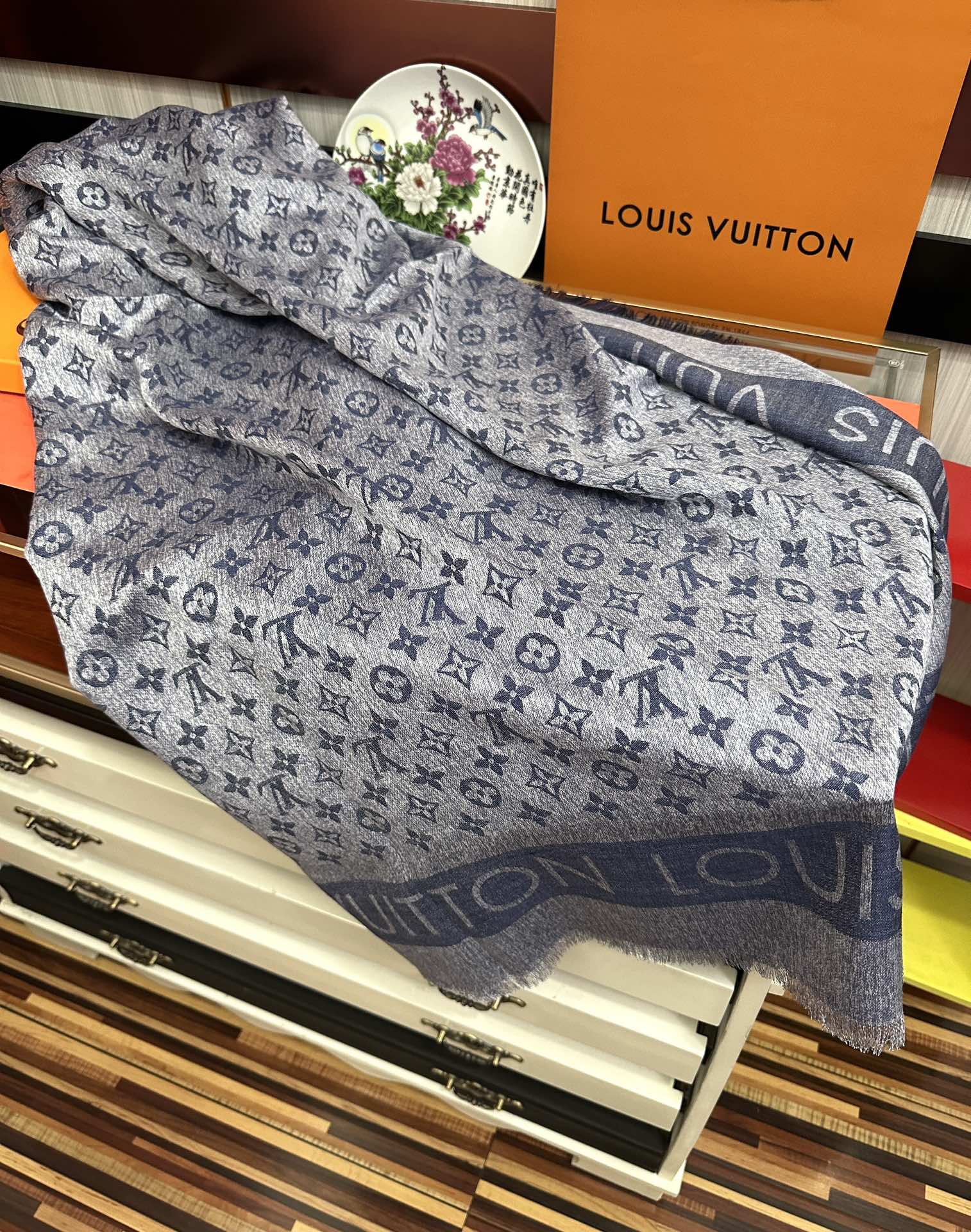 🔥2080最新款LV重磅推荐太美了[得意]，永不过时，好货不怕晚，经典款L家人手必备一条最最经典款💪🏻💪