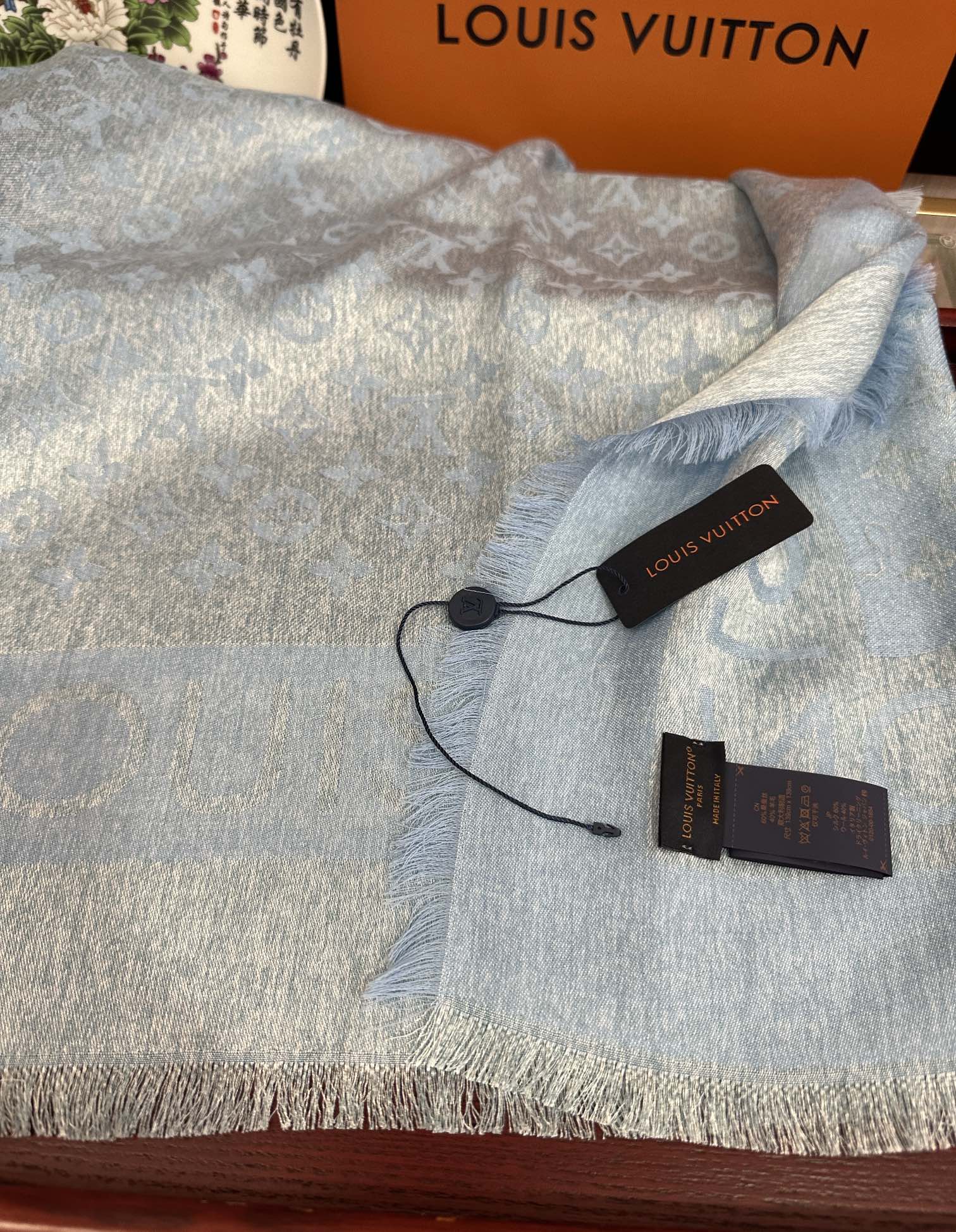 🔥2080最新款LV重磅推荐太美了[得意]，永不过时，好货不怕晚，经典款L家人手必备一条最最经典款💪🏻💪