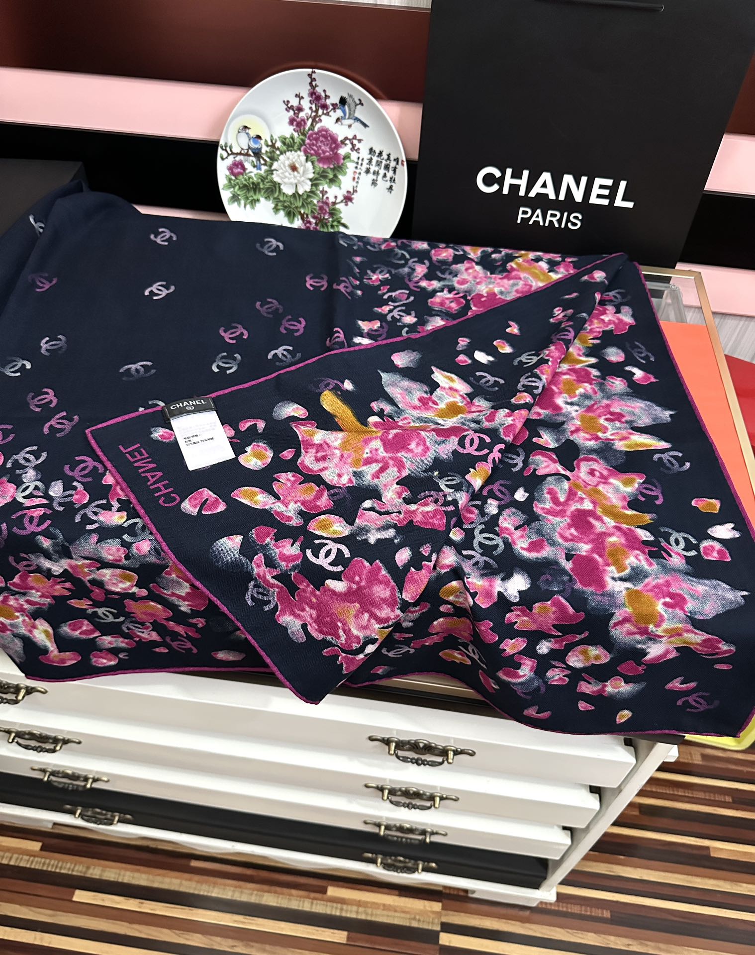 ❤️香奈儿 【2025双面同色印花】太美了[發]经典茶花帽子🎩设计优雅风[礼物]~气质到骨子里[色]香奶