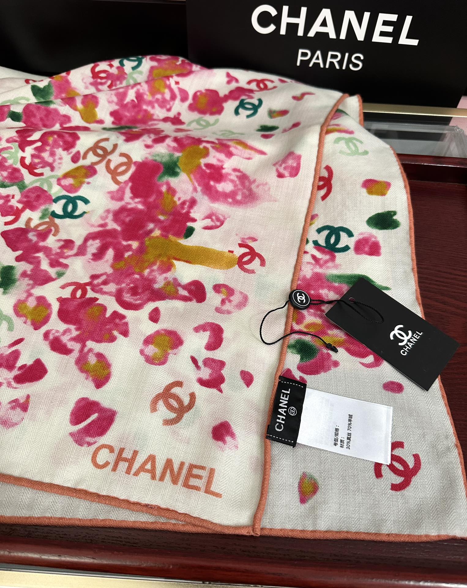 ❤️香奈儿 【2025双面同色印花】太美了[發]经典茶花帽子🎩设计优雅风[礼物]~气质到骨子里[色]香奶