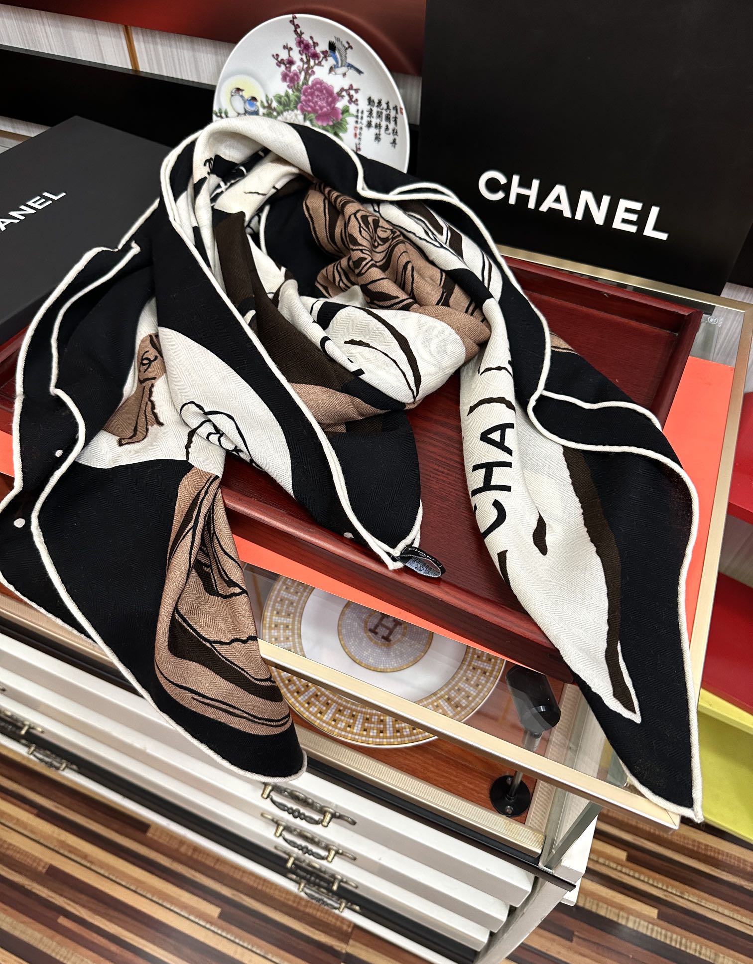 ❤️香奈儿 【双面同色】2025太美了[發]经典茶花帽子🎩设计优雅风[礼物]~气质到骨子里[色]香奶奶新