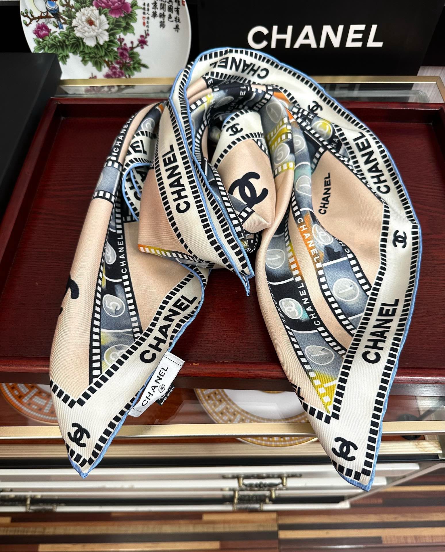 🔥𝐂𝐡𝐚𝐧𝐞𝐥 高品质【双面同色 电影胶卷🎞️】18姆米 原单品质[庆祝]今年第一款一眼心动的系列[玫瑰