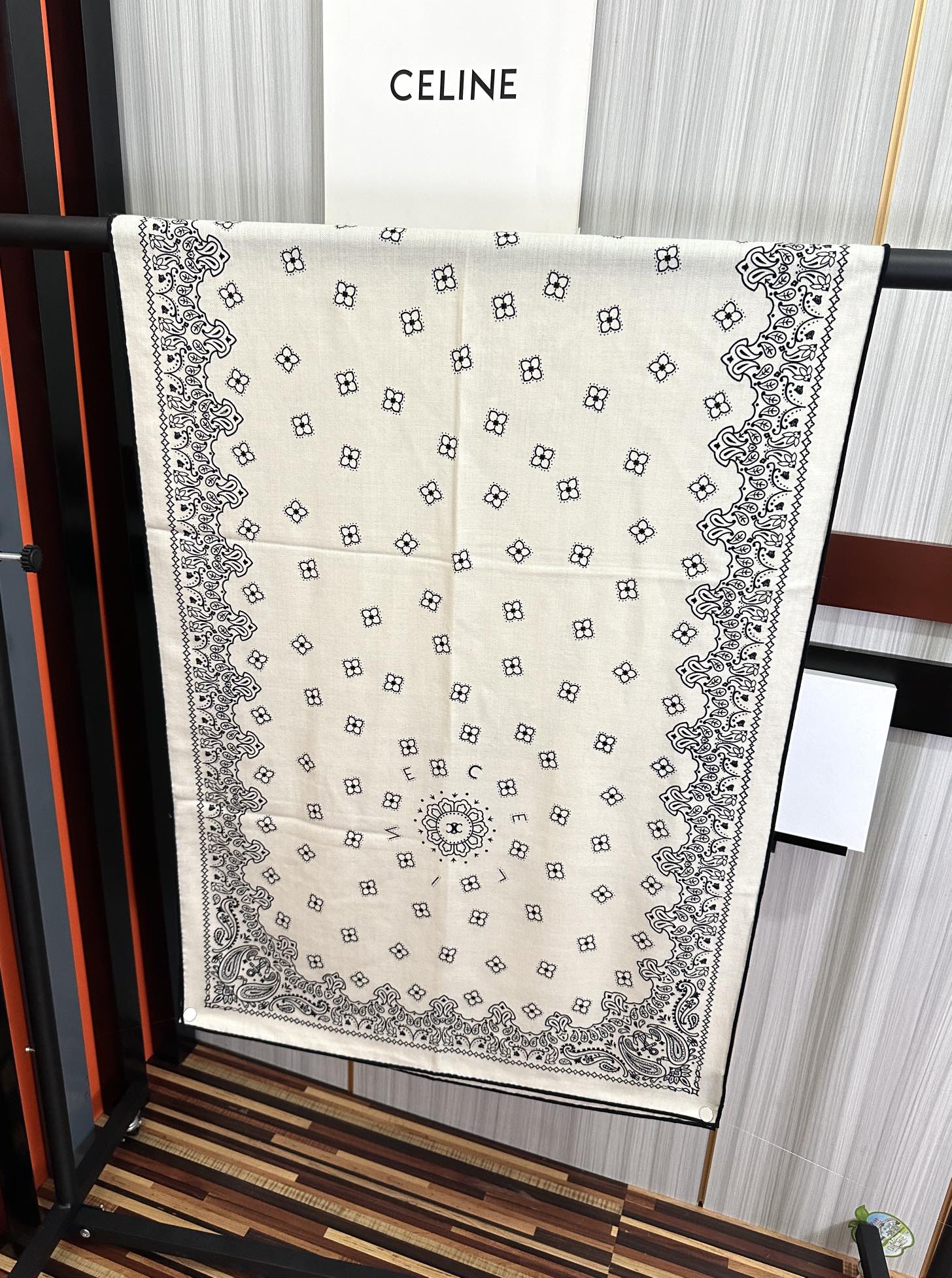 🔥赛琳 2025最新款【双面同色印花】[吃瓜]下手一定要快[嘴唇]四季都可以用[勾引]真心美的让人非常非