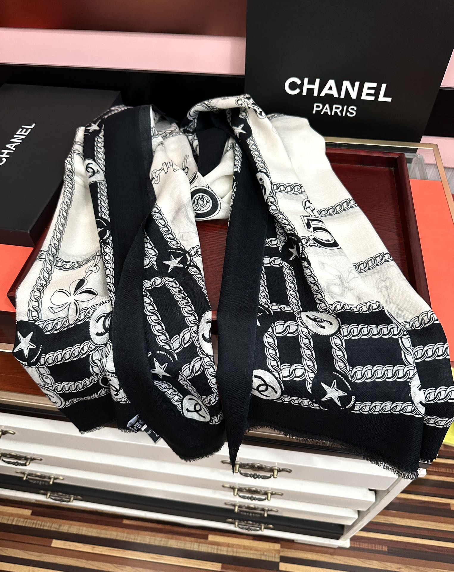 新款❤️香奈儿 ZG同步 太美了 女士们必备款秋冬首选 经典优雅Coco风[礼物]~气质到骨子里[色]香