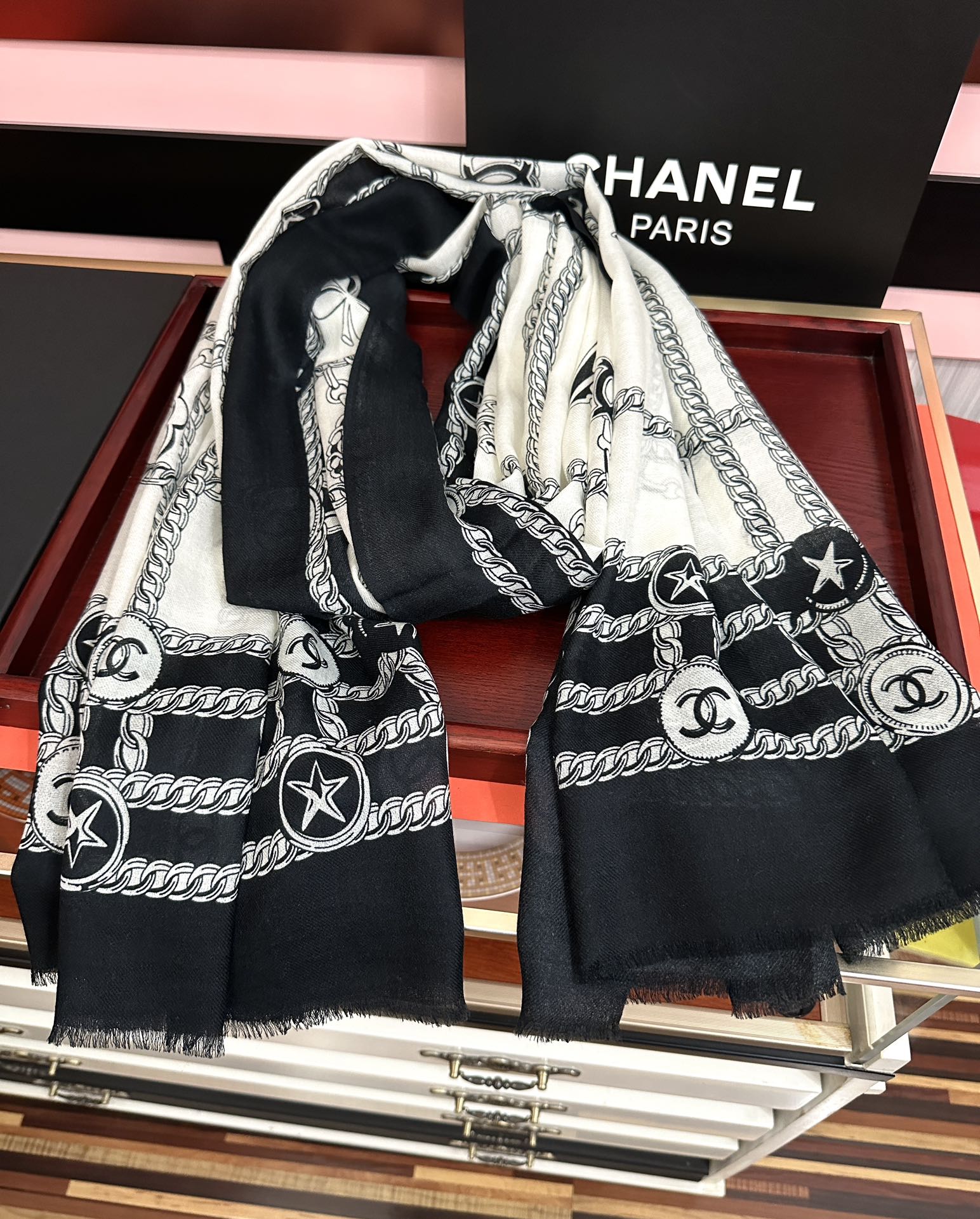 新款❤️香奈儿 ZG同步 太美了 女士们必备款秋冬首选 经典优雅Coco风[礼物]~气质到骨子里[色]香