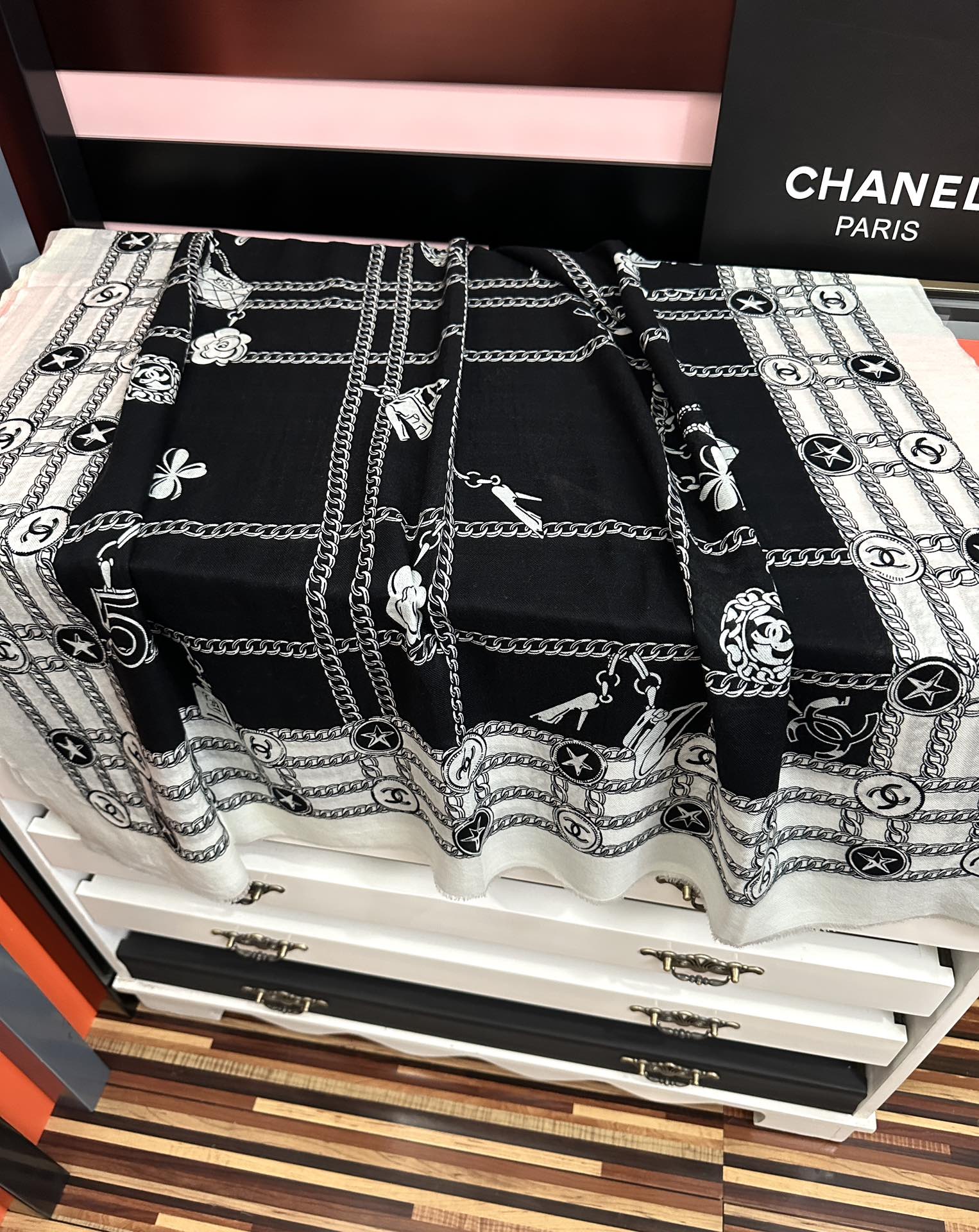 新款❤️香奈儿 ZG同步 太美了 女士们必备款秋冬首选 经典优雅Coco风[礼物]~气质到骨子里[色]香