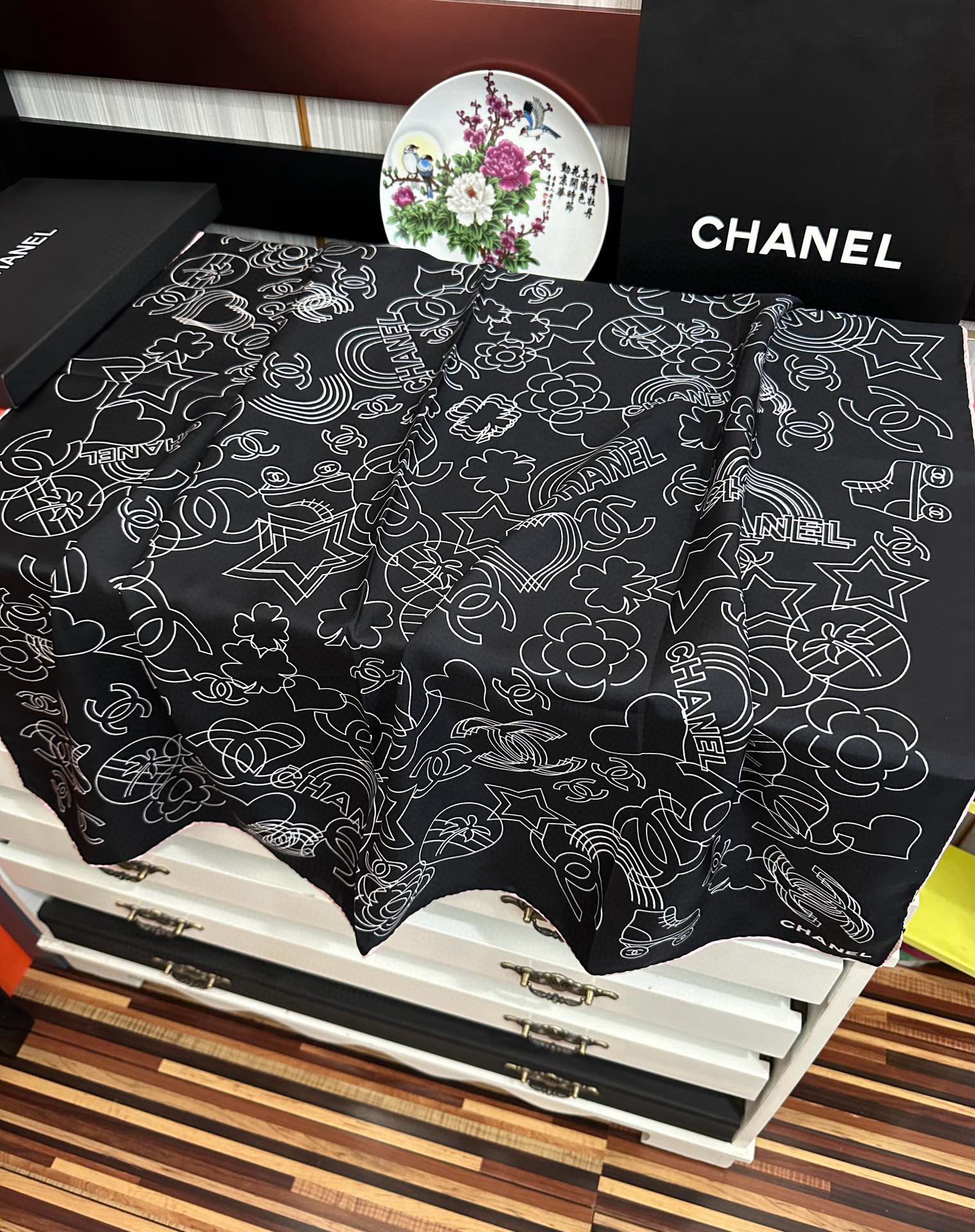 🔥香奈儿 专柜同步【双面同色】重磅推荐[色]真的超级爱的款式❤️Love,真情永在[得意]一条印有cha