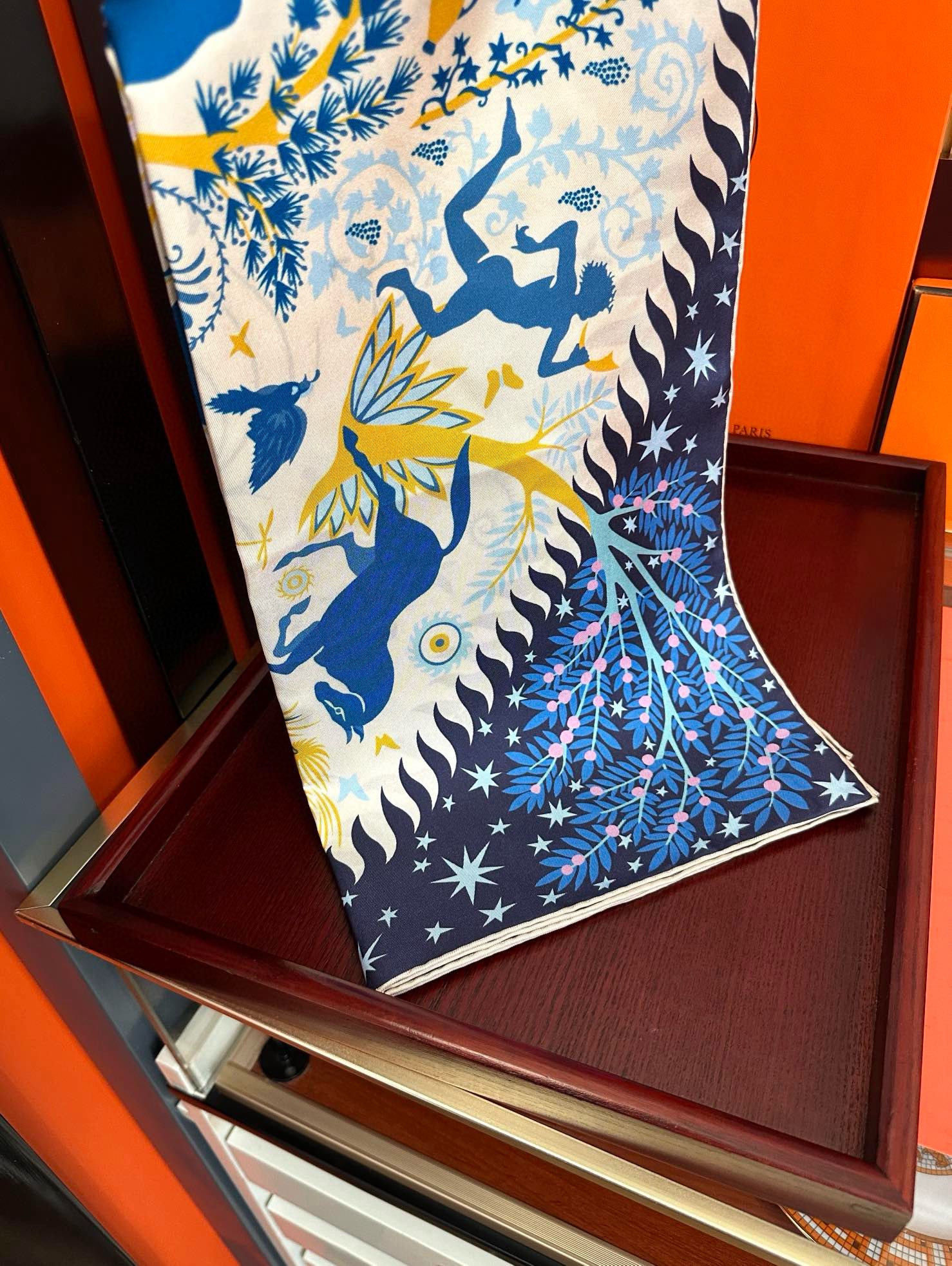 🔥高品质。H家2025新款【大自然动物图】大爱❤️女人尤物 货极少 四季都可以用‼️真心美的让人非常非常