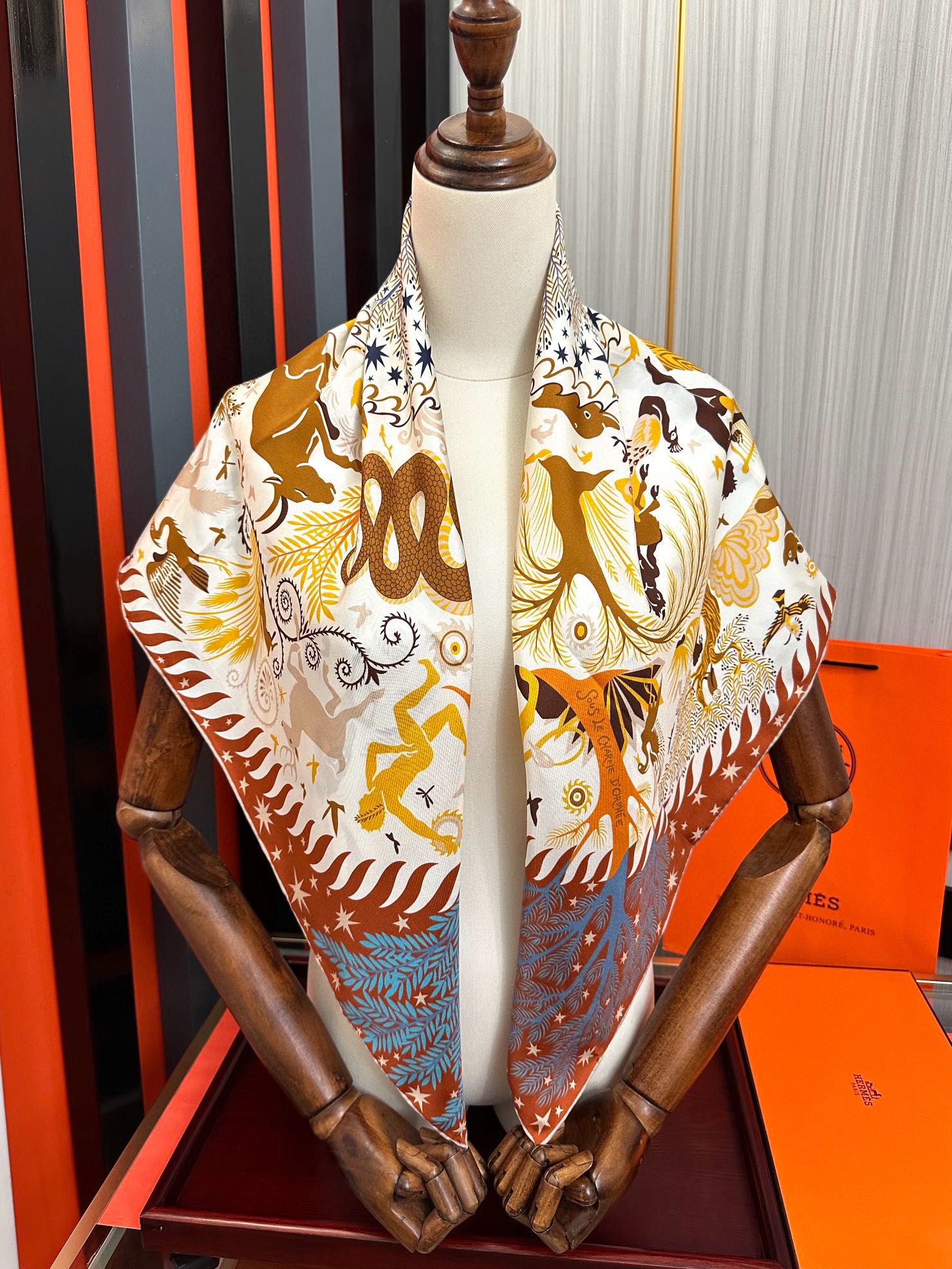 🔥高品质。H家2025新款【大自然动物图】大爱❤️女人尤物 货极少 四季都可以用‼️真心美的让人非常非常