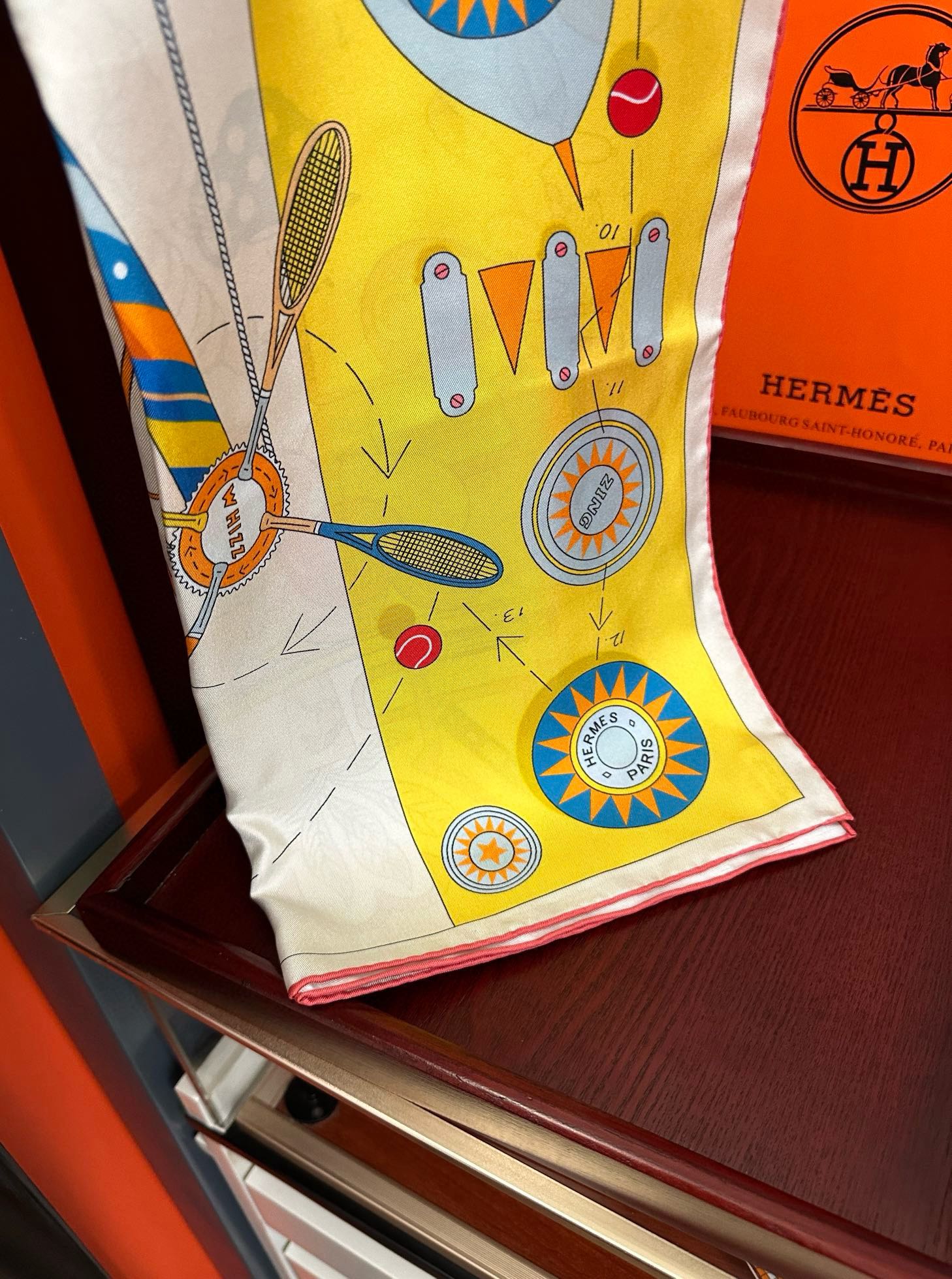 🔥H家2025新款【爱马系列】手工卷边，买到都说好👍下手一定要快高端 大爱❤️女人尤物 货极少 四季都可