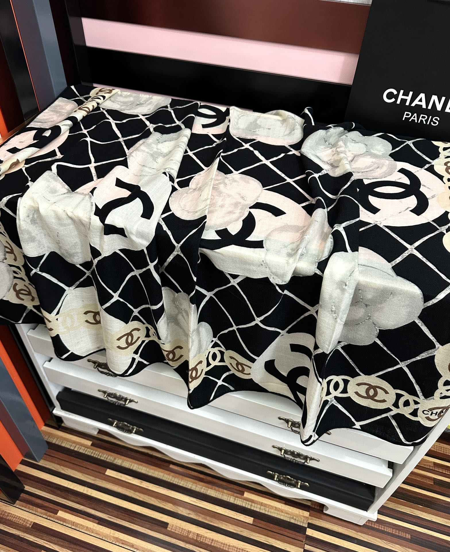 上新❤️香奈儿 香奶奶永远都是这么经典【双面同色】太美了[發]经典设计优雅风[礼物]~气质到骨子里[色]