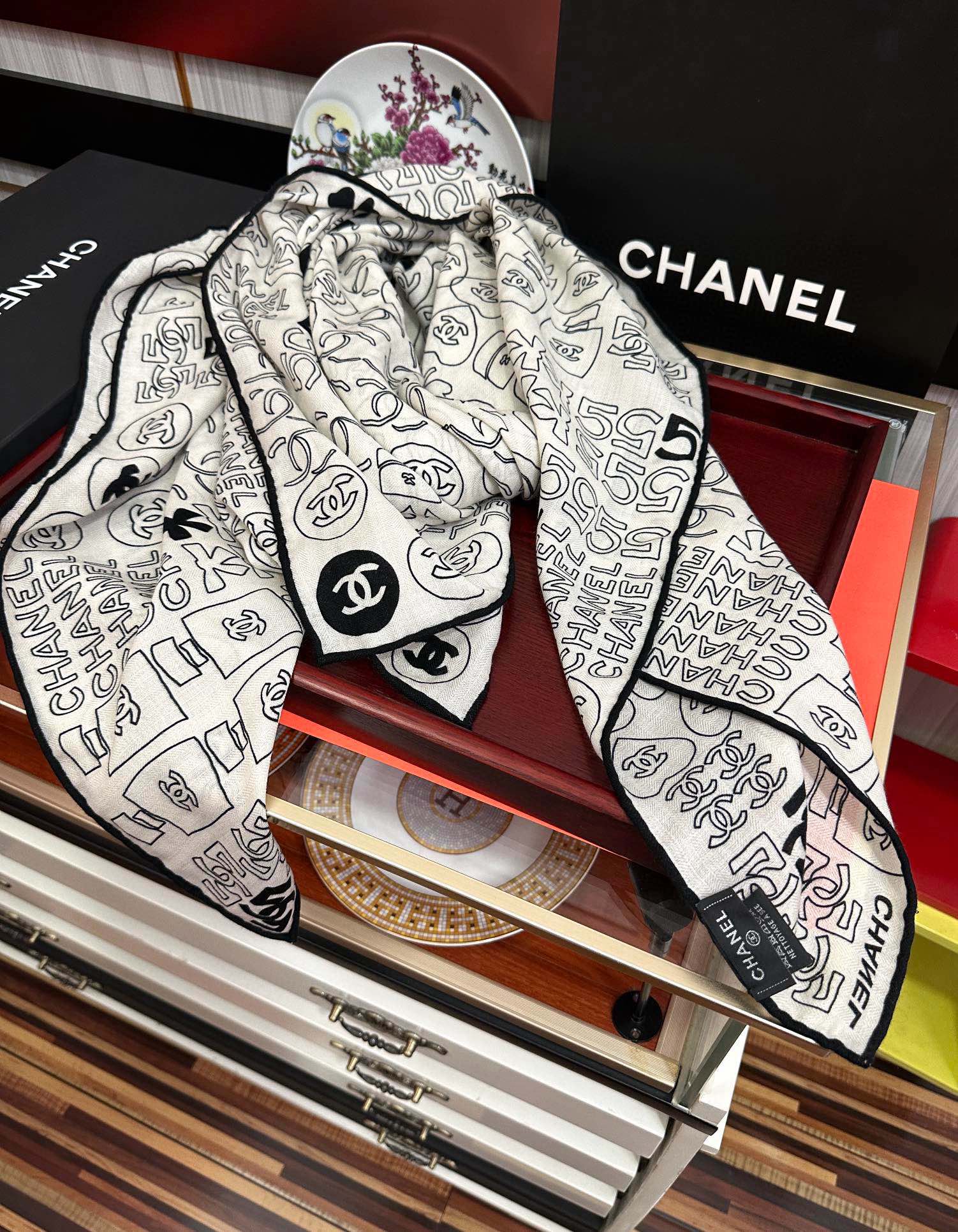 上新❤️香奈儿2025 【双面同色】经典茶花优雅Coco风[礼物]~气质到骨子里[色]香奶奶新一季的面料